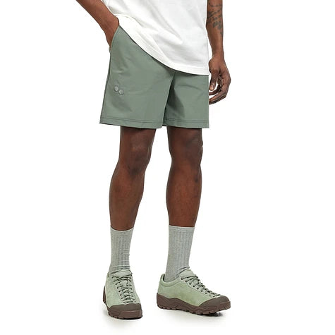 active shorts desert sage