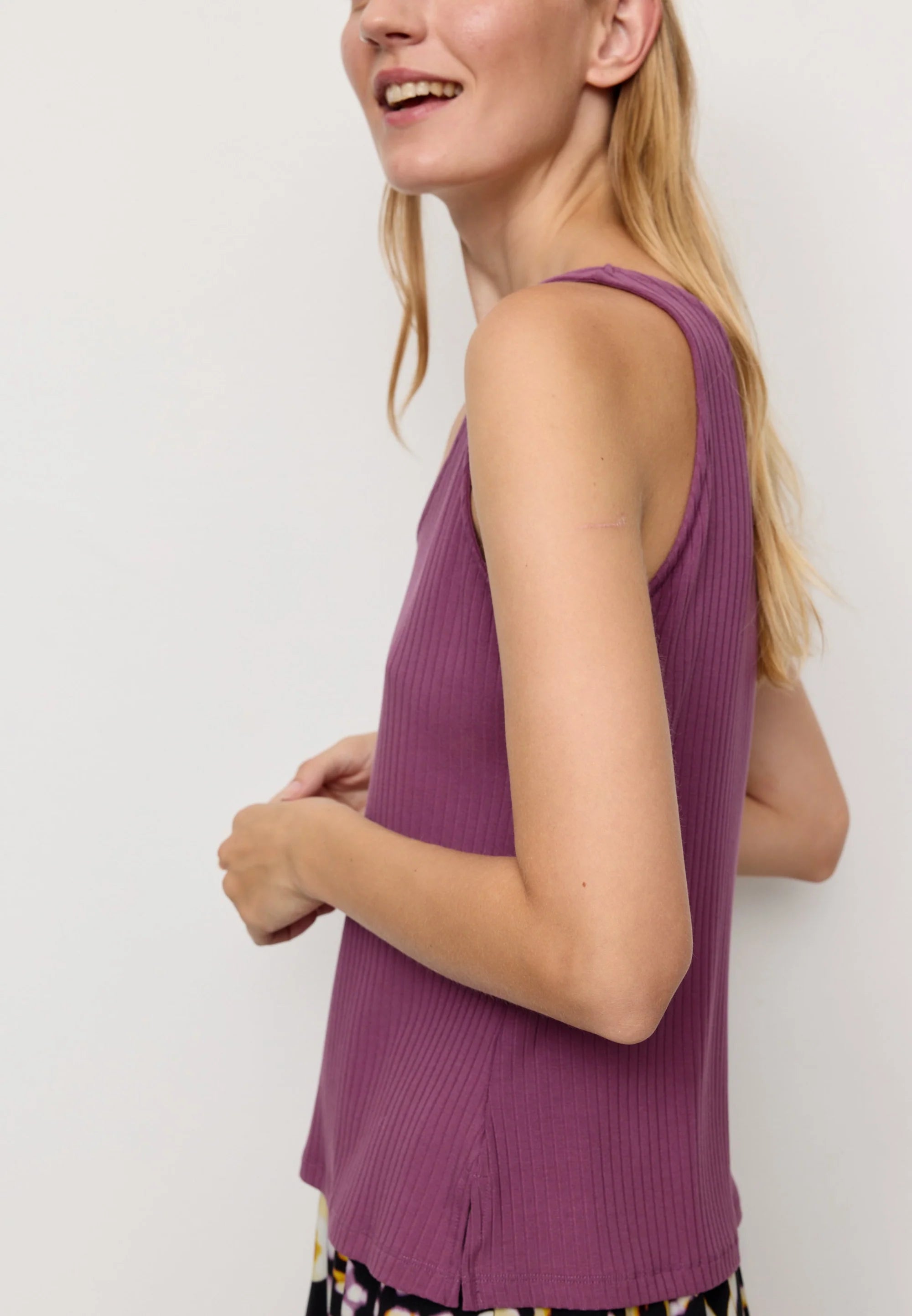 top tonina dark tulip