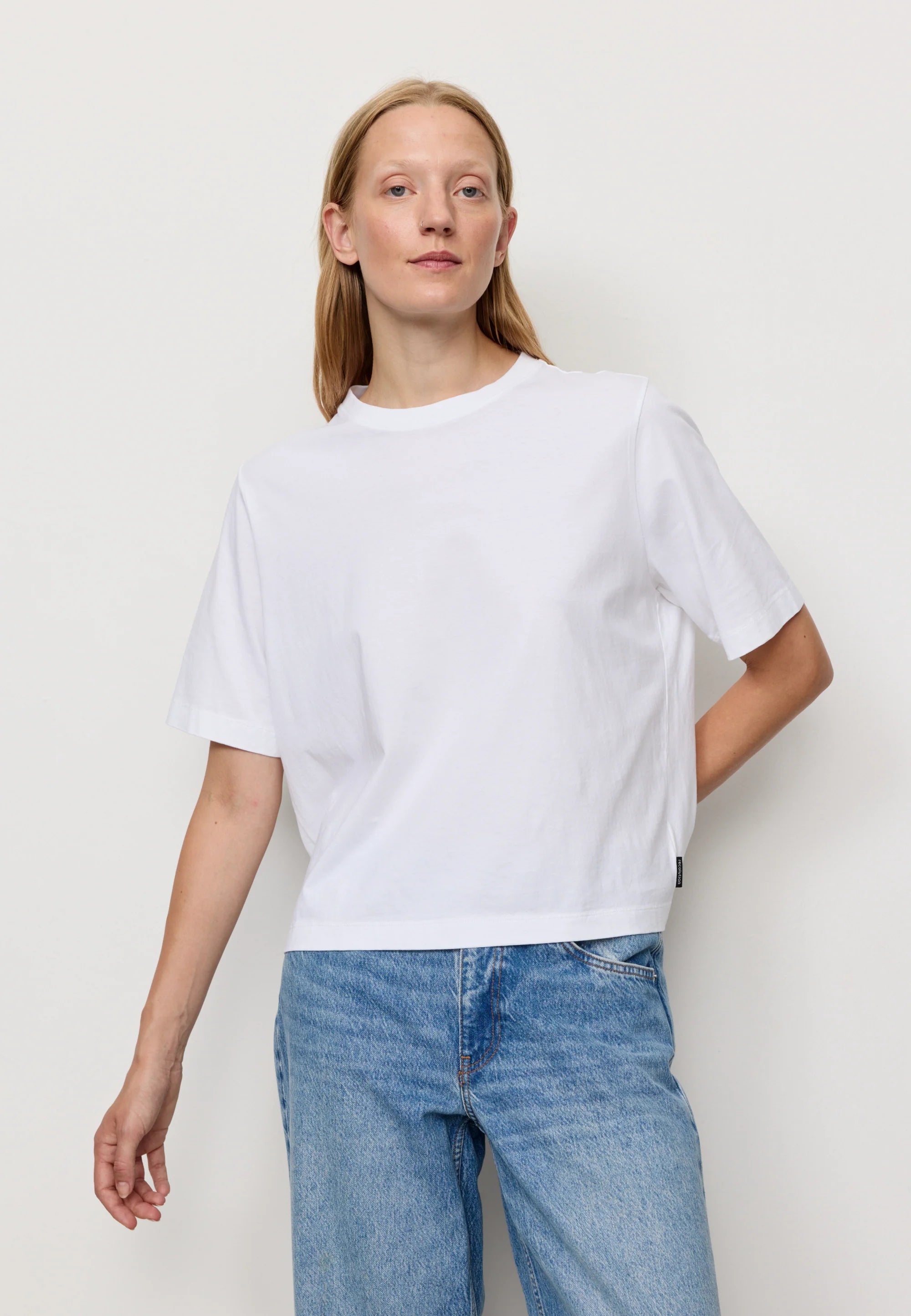 t-shirt azolla white