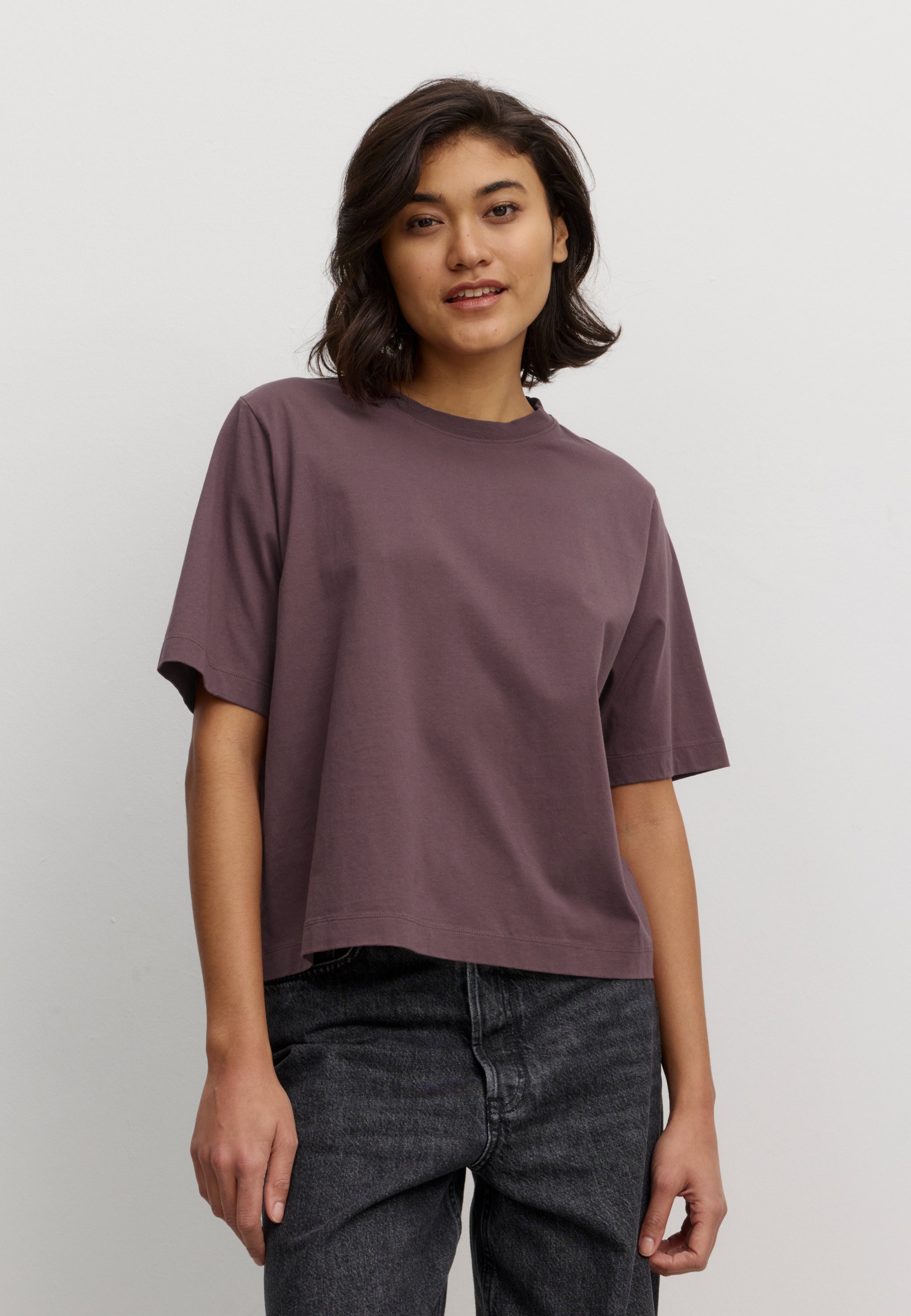 t-shirt azolla dark grape