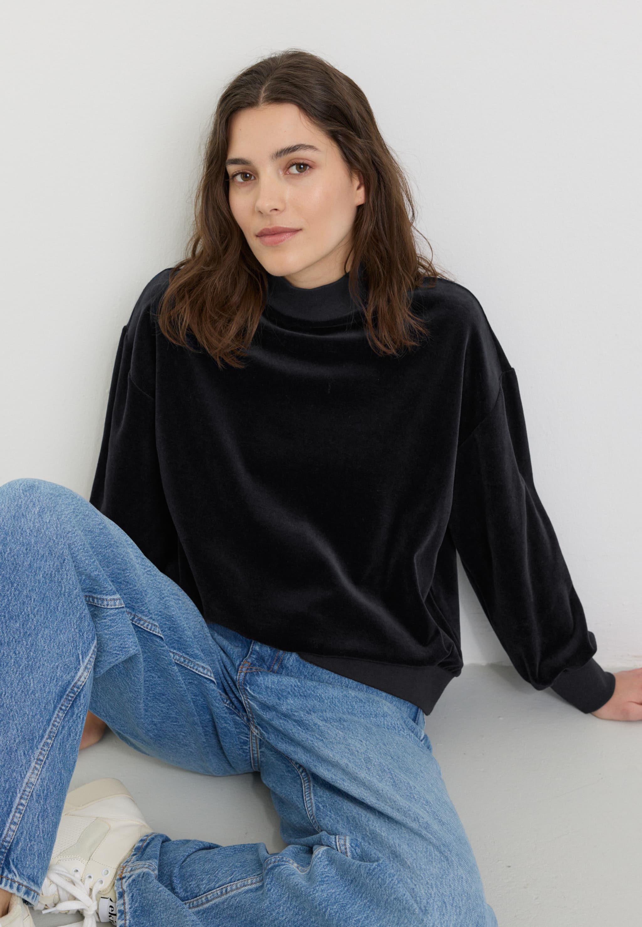pullover allium black