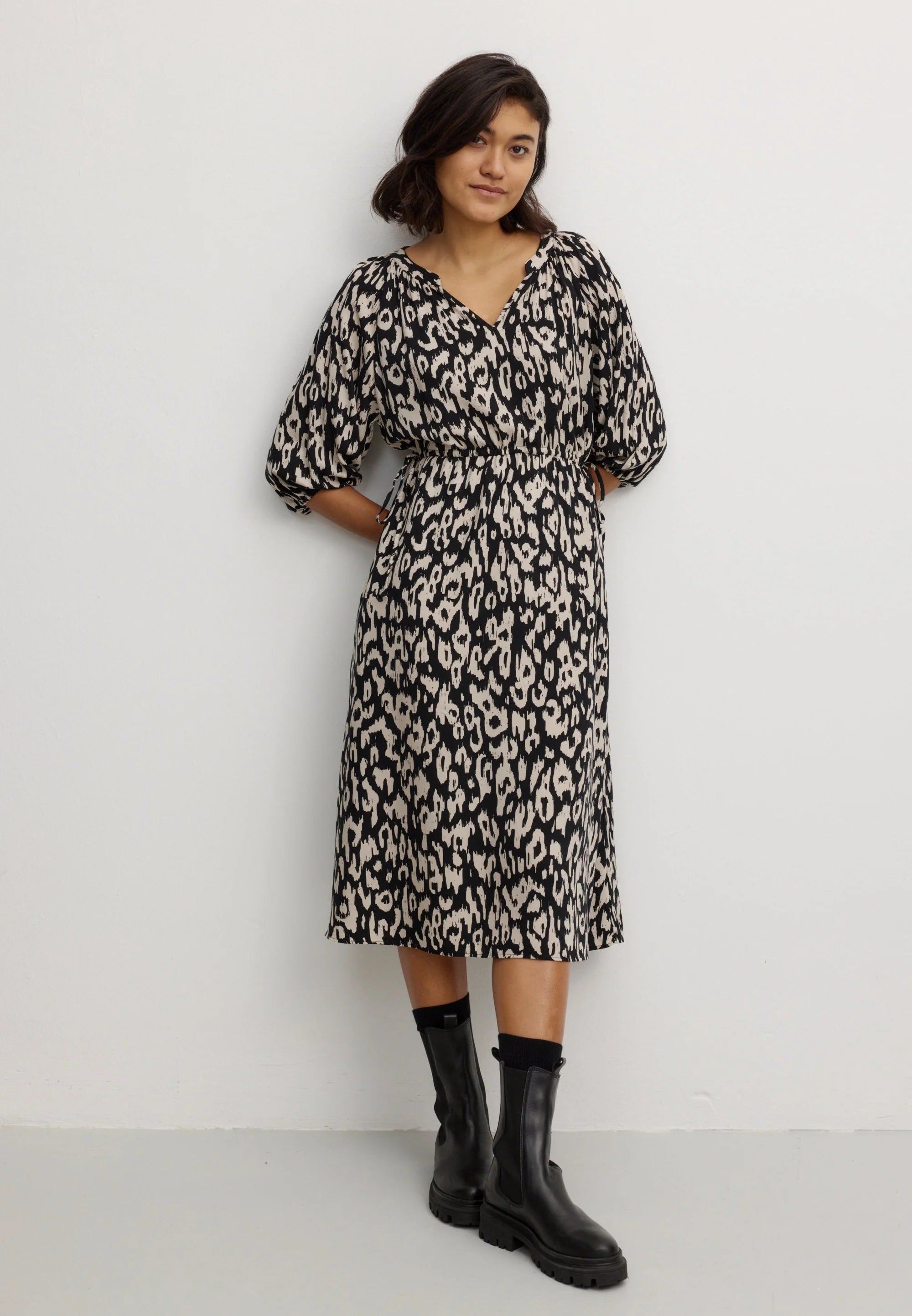 kleid nemesia blot black