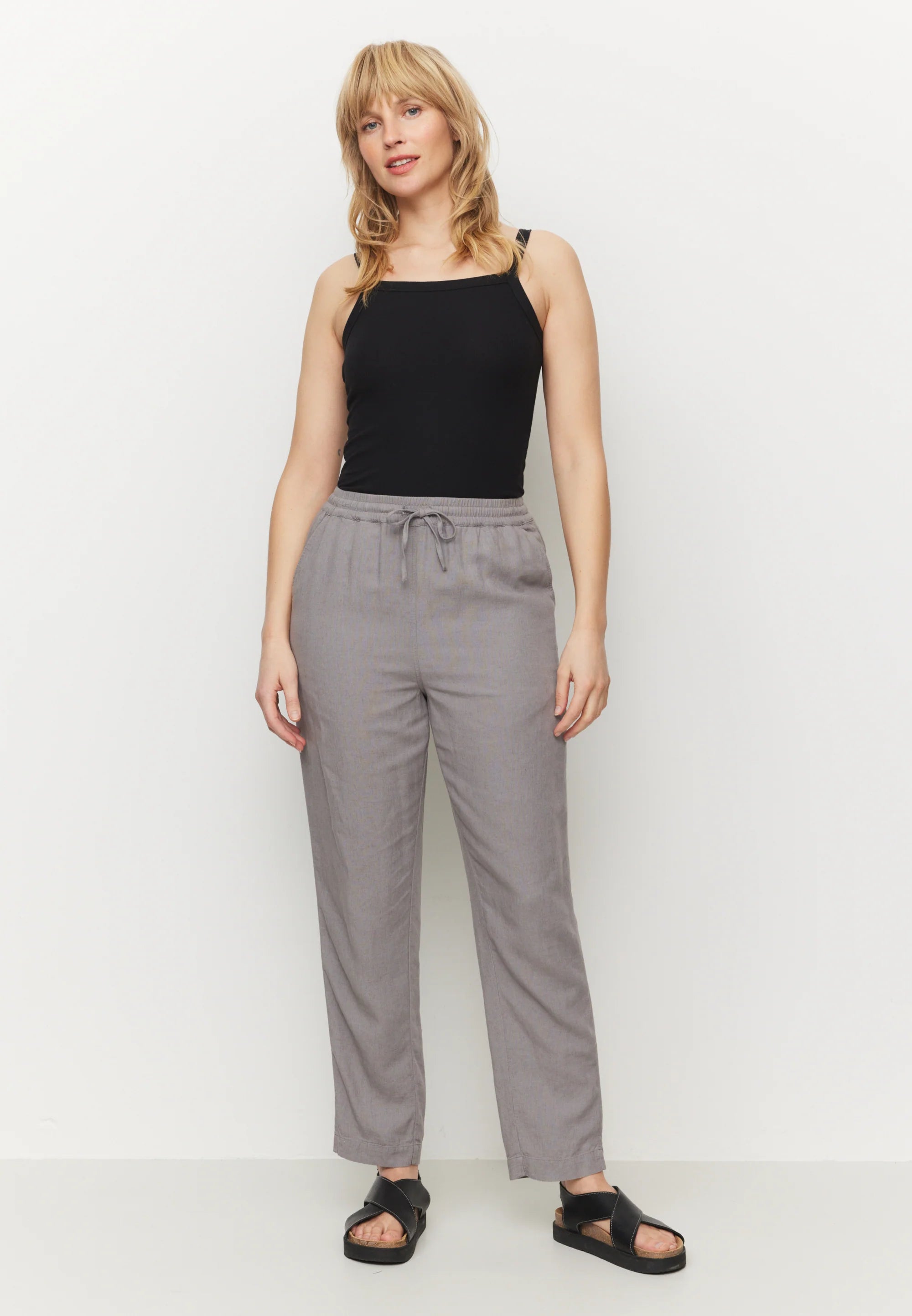hose moonflower greige