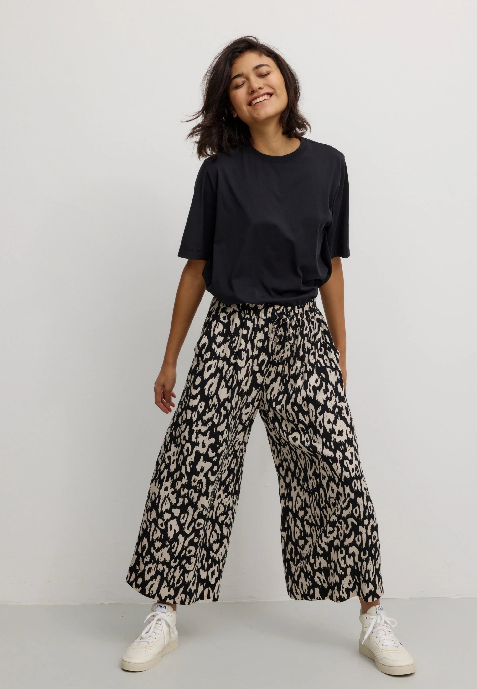 hose sequoia blot black