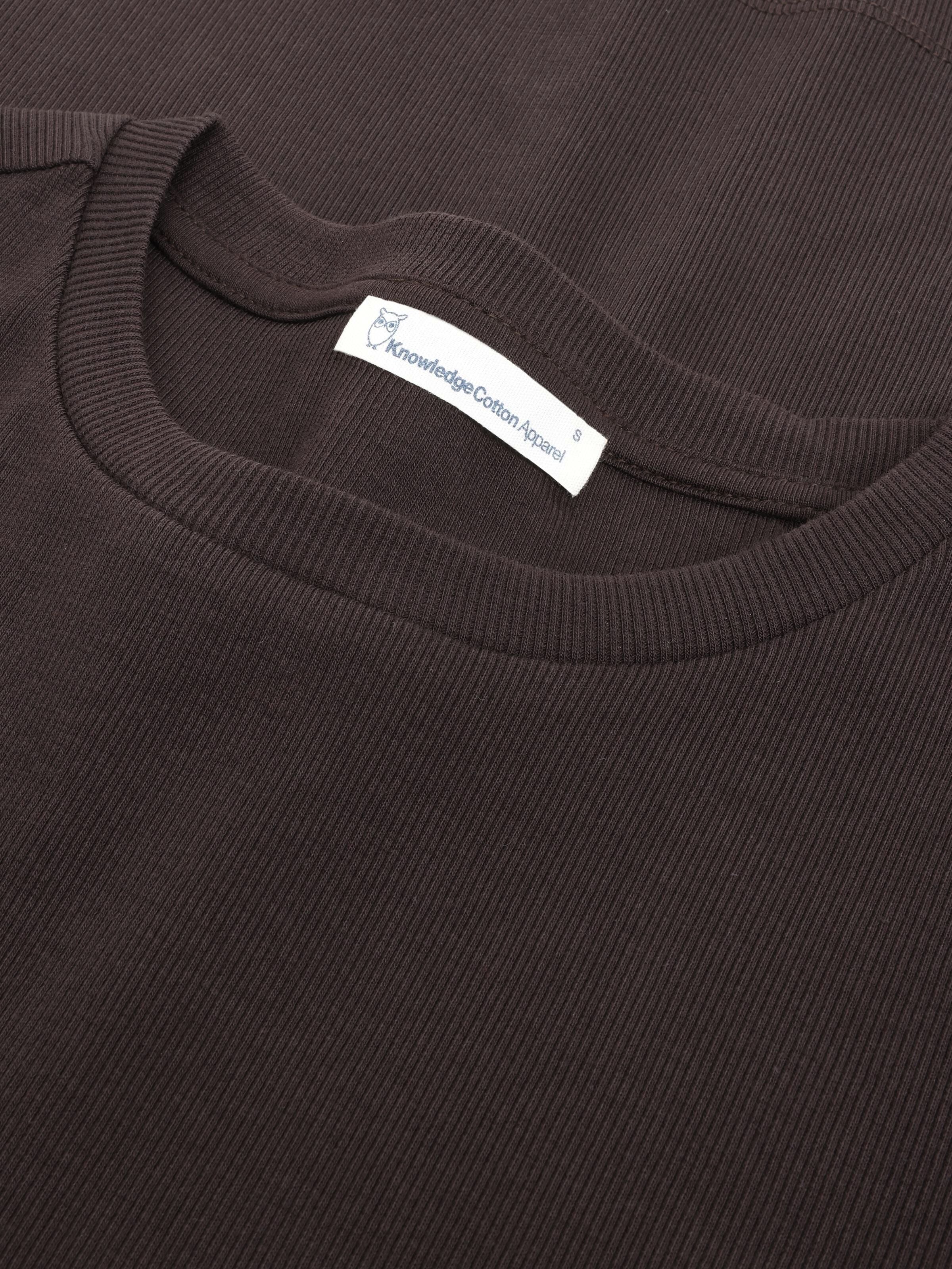 rib t-shirt chocolate torte