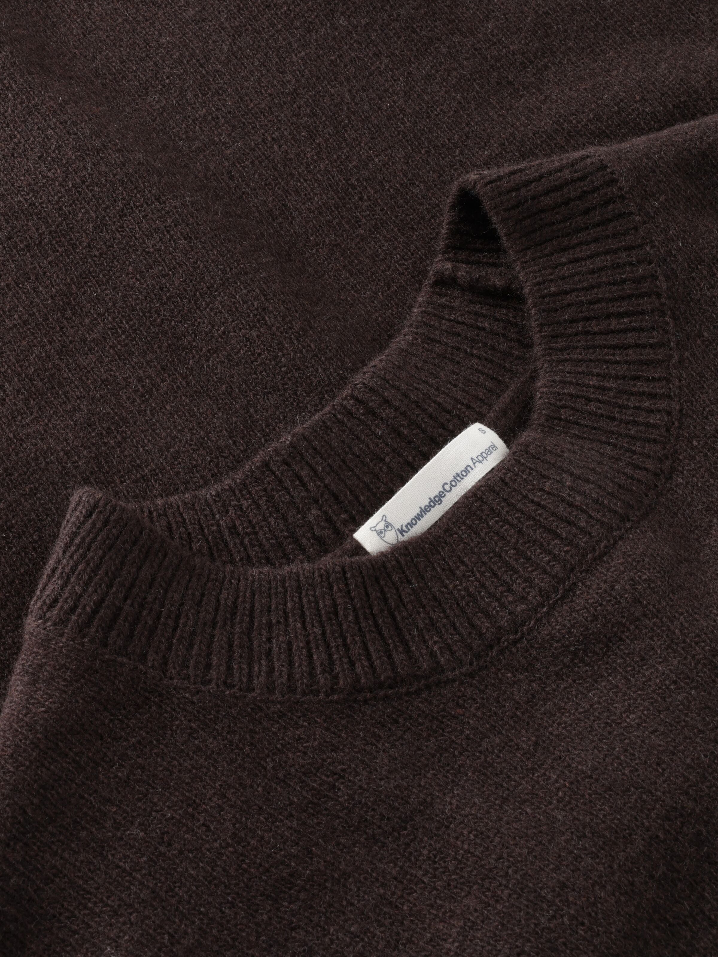 lambswool crew neck knit chocolate torte