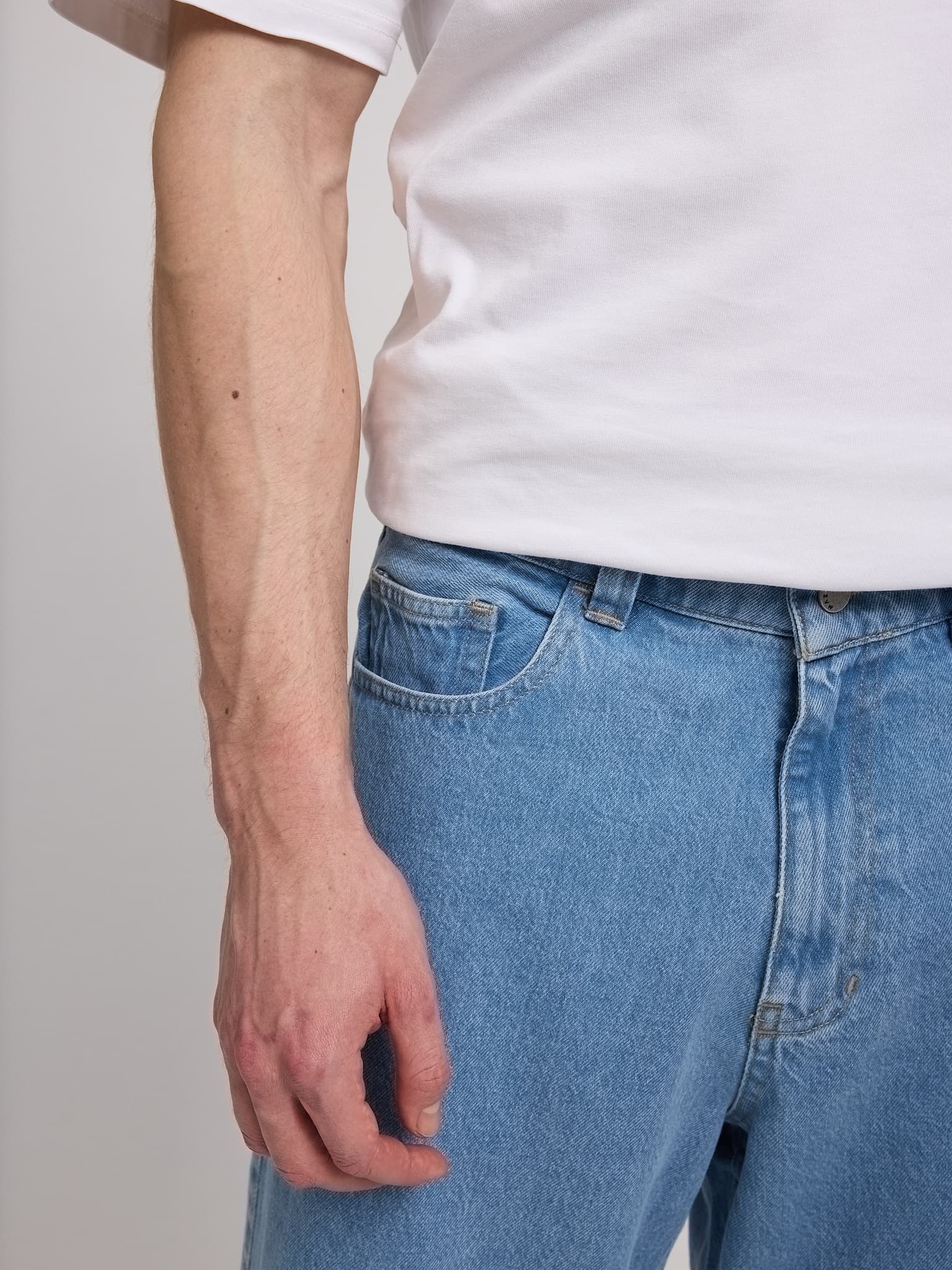 denim shorts light blue wash