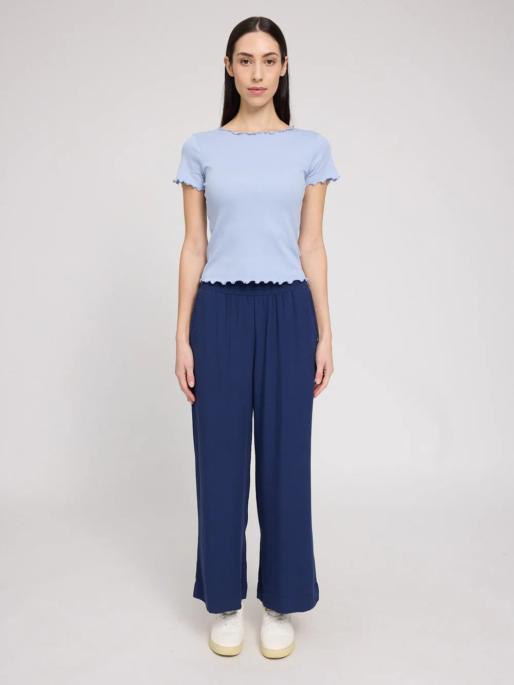 babylock hems t-shirt cloud blue