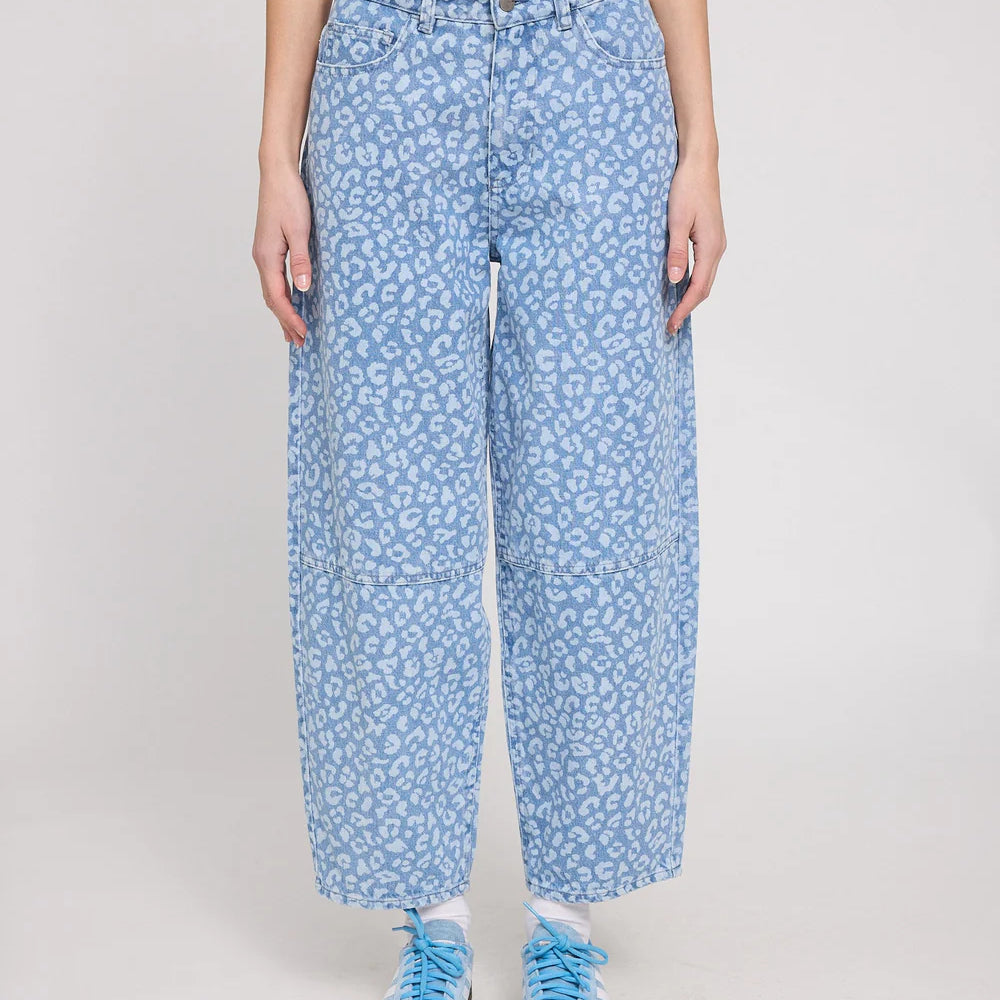 26136211_light-blue-wash-printed_01_1000x_jpg.webp