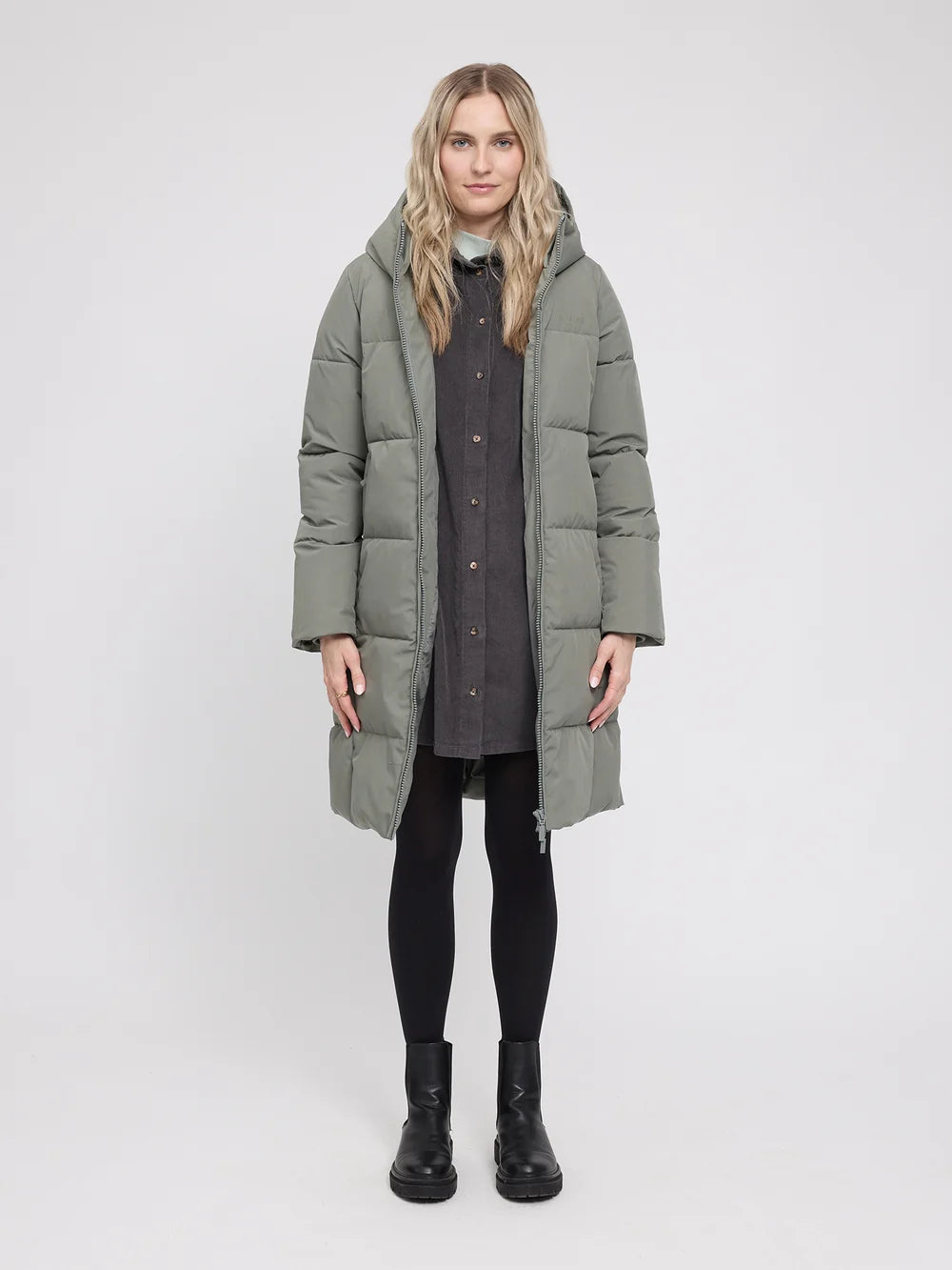 basic puffer coat light bottle