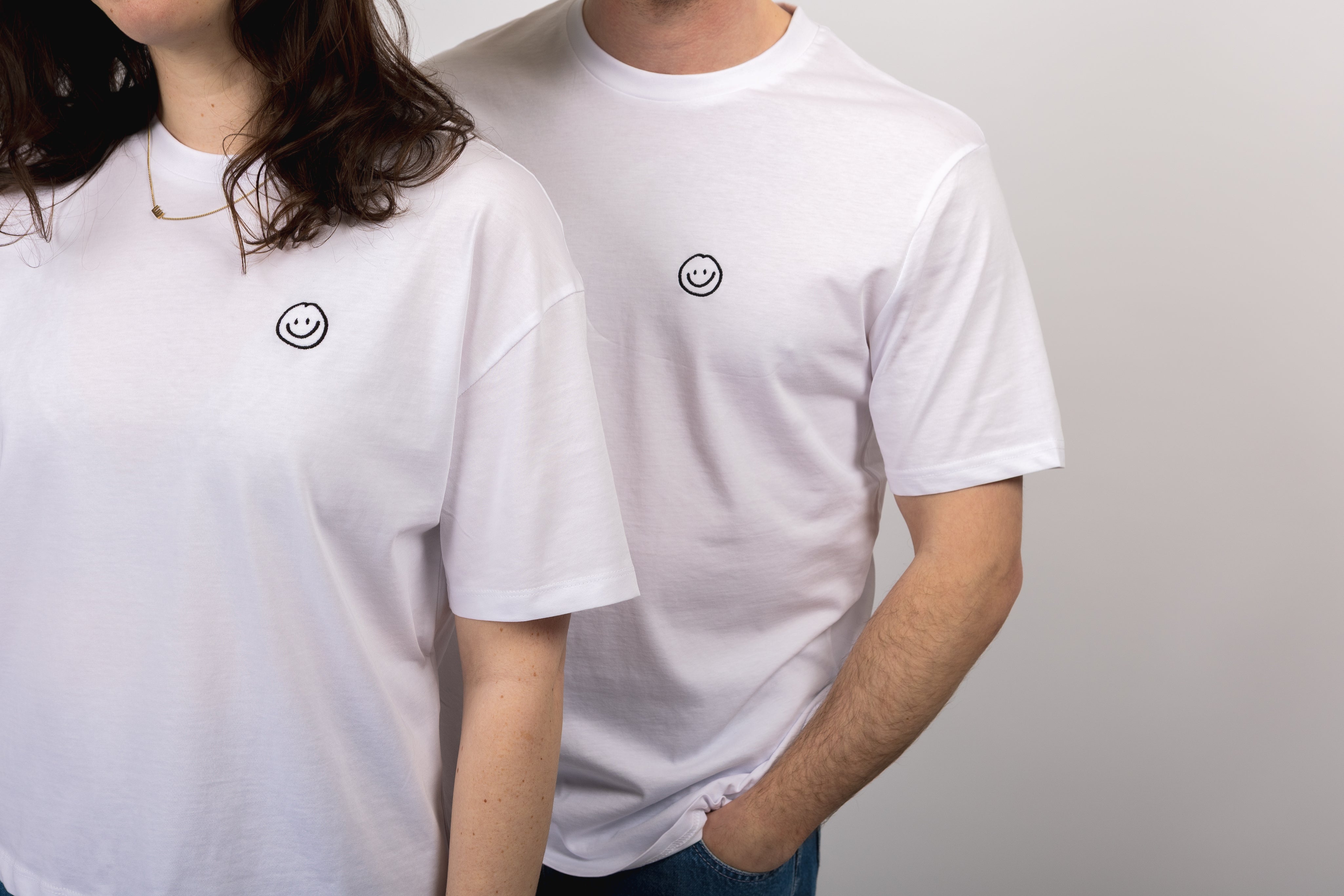 boxy organic crop tee bright white smiley