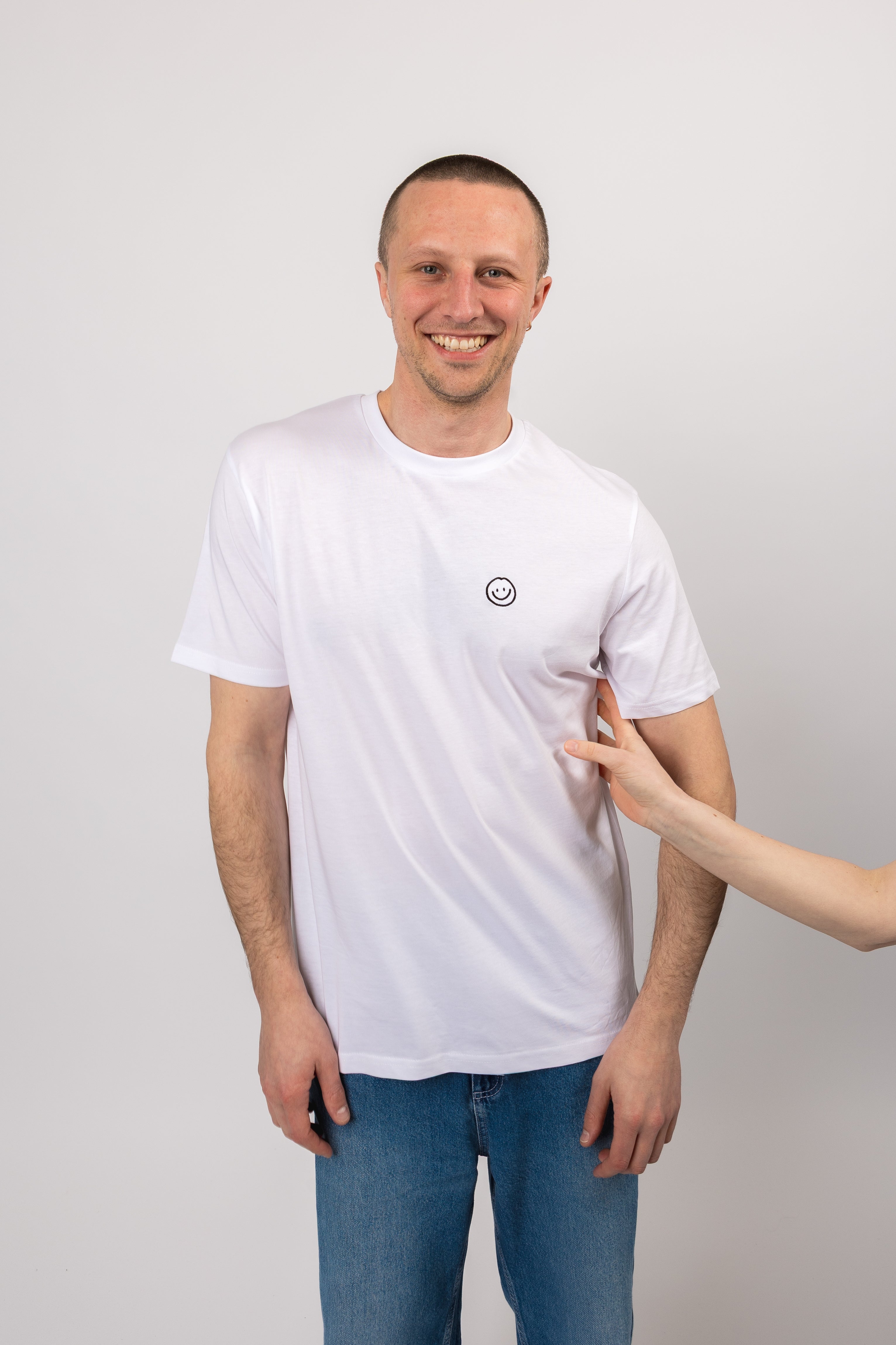 classic organic tee bright white smiley