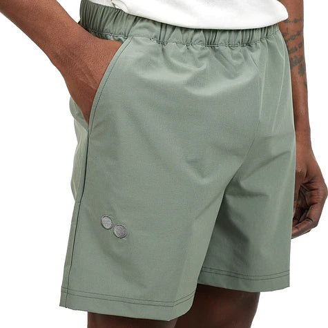 active shorts desert sage