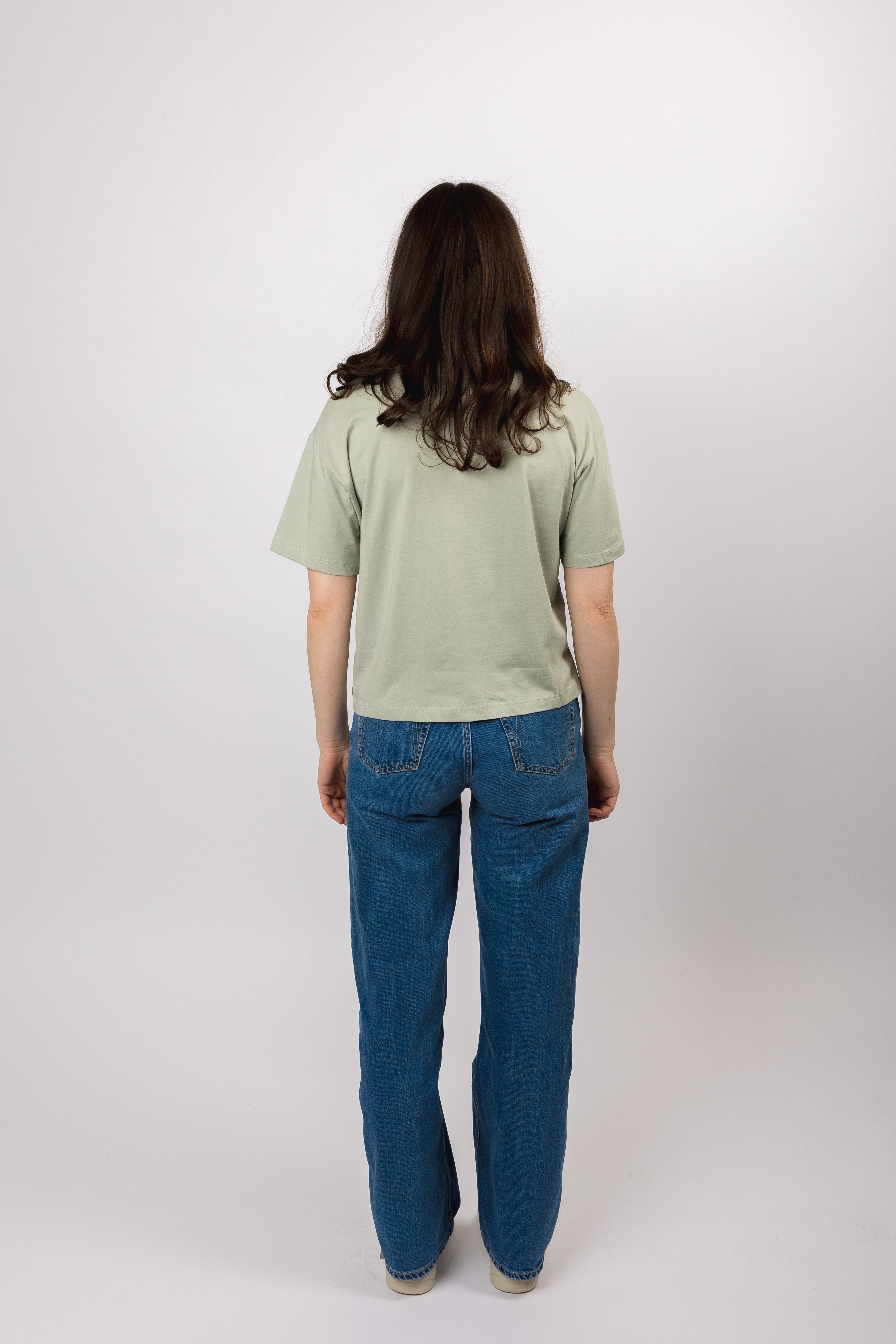boxy organic crop tee aqua gray