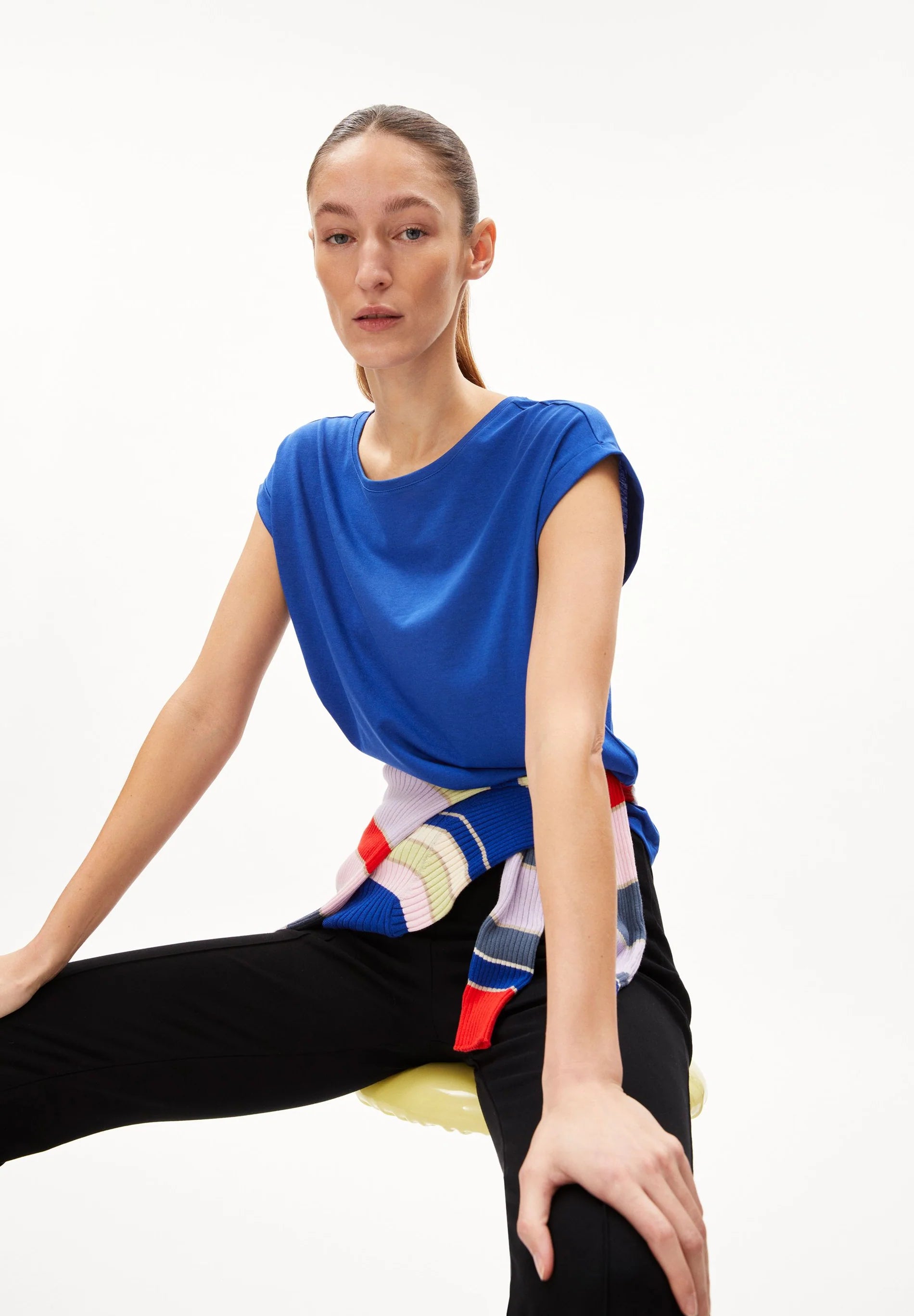 t-shirt jilaana dynamo blue