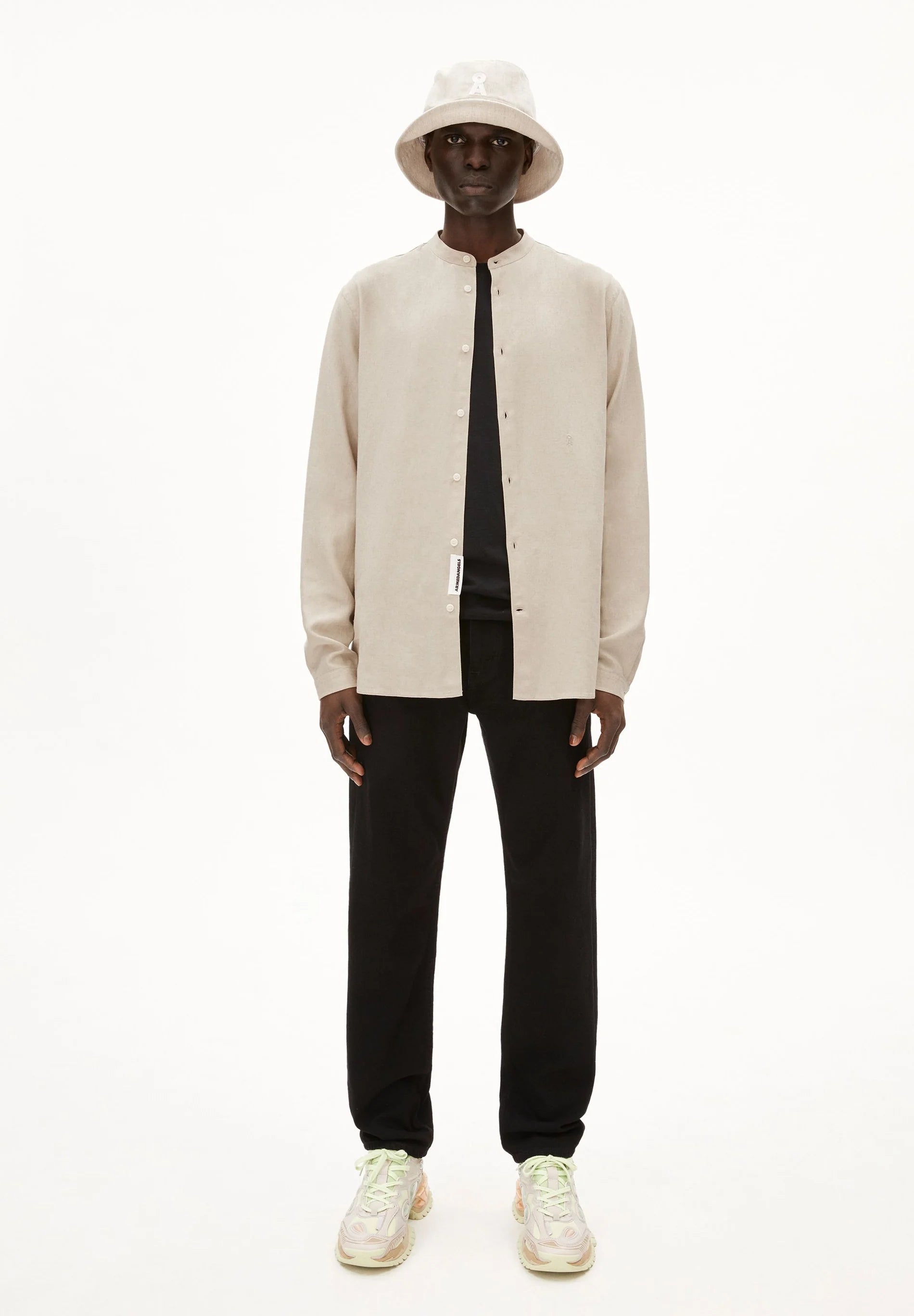 vaaleronimus lino shirt sandstone