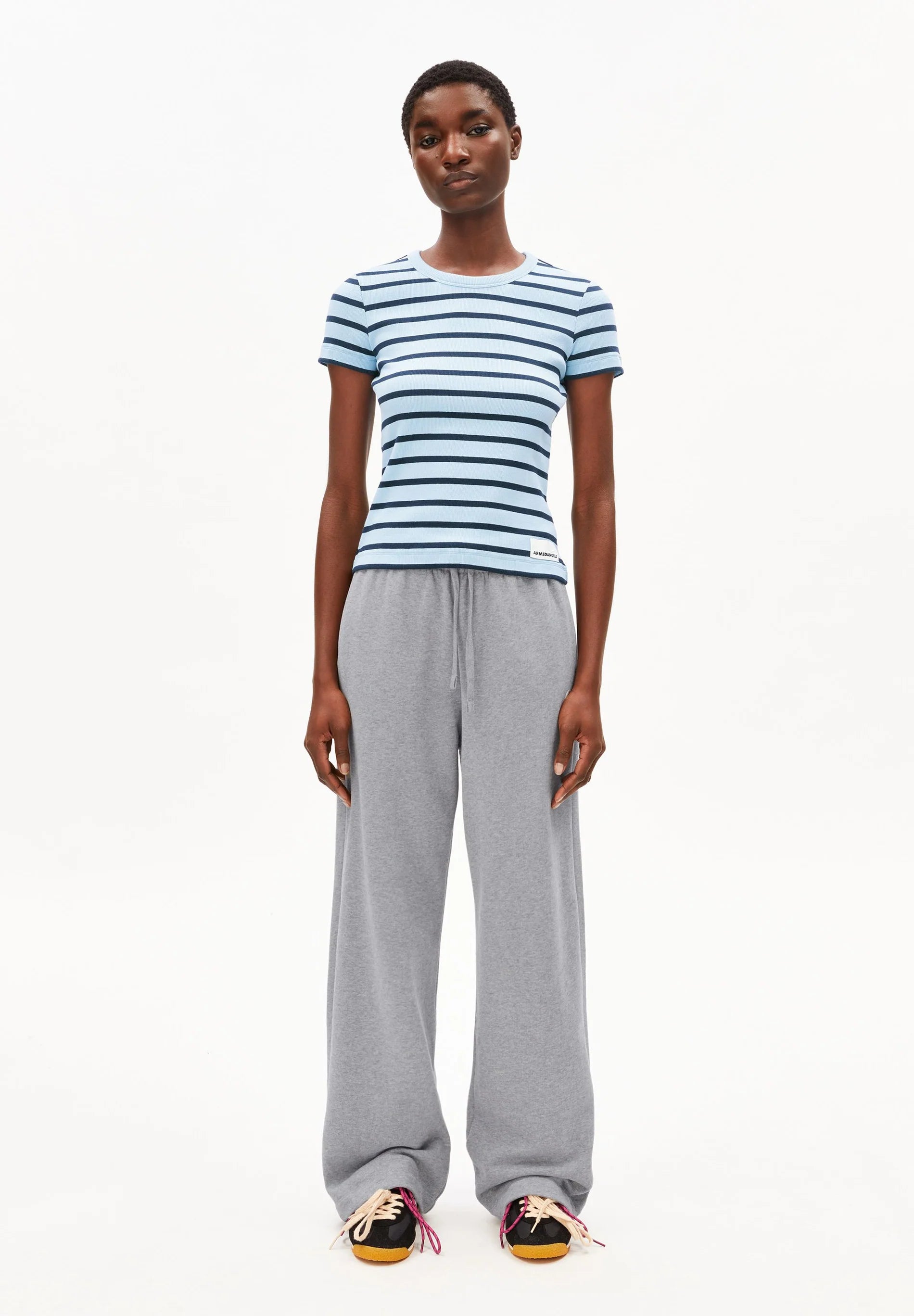 t-shirt kardaa stripe t-shirt blue glow-tinted navy