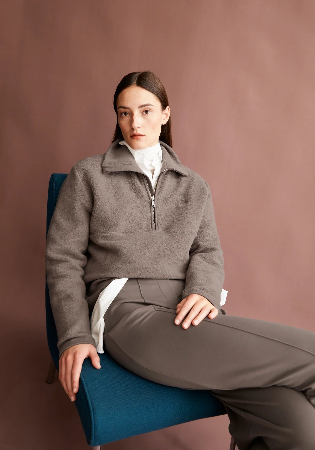 sweatshirt haarleenaa walnut cream