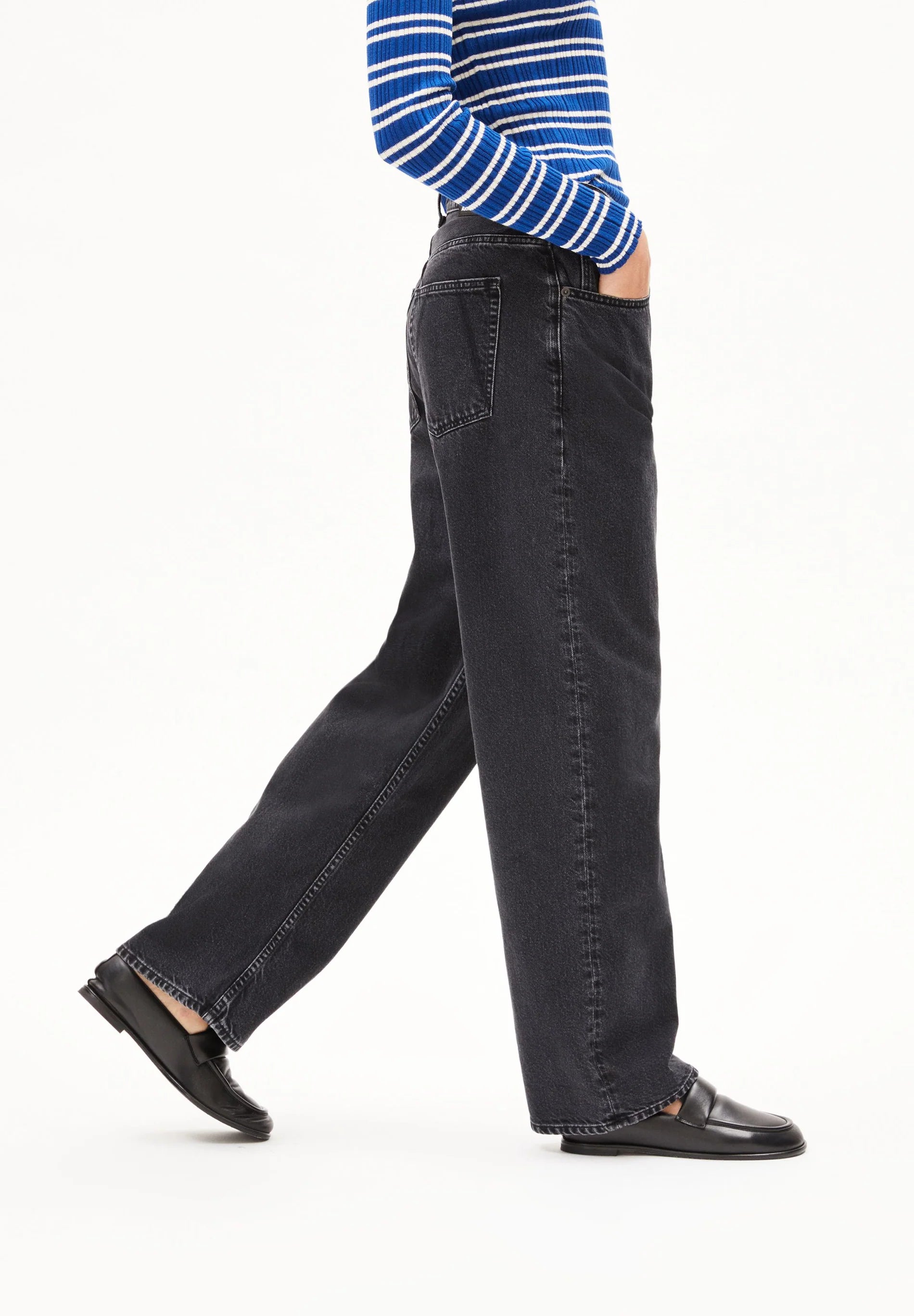 jeans haayi low waistt baggy ebony black