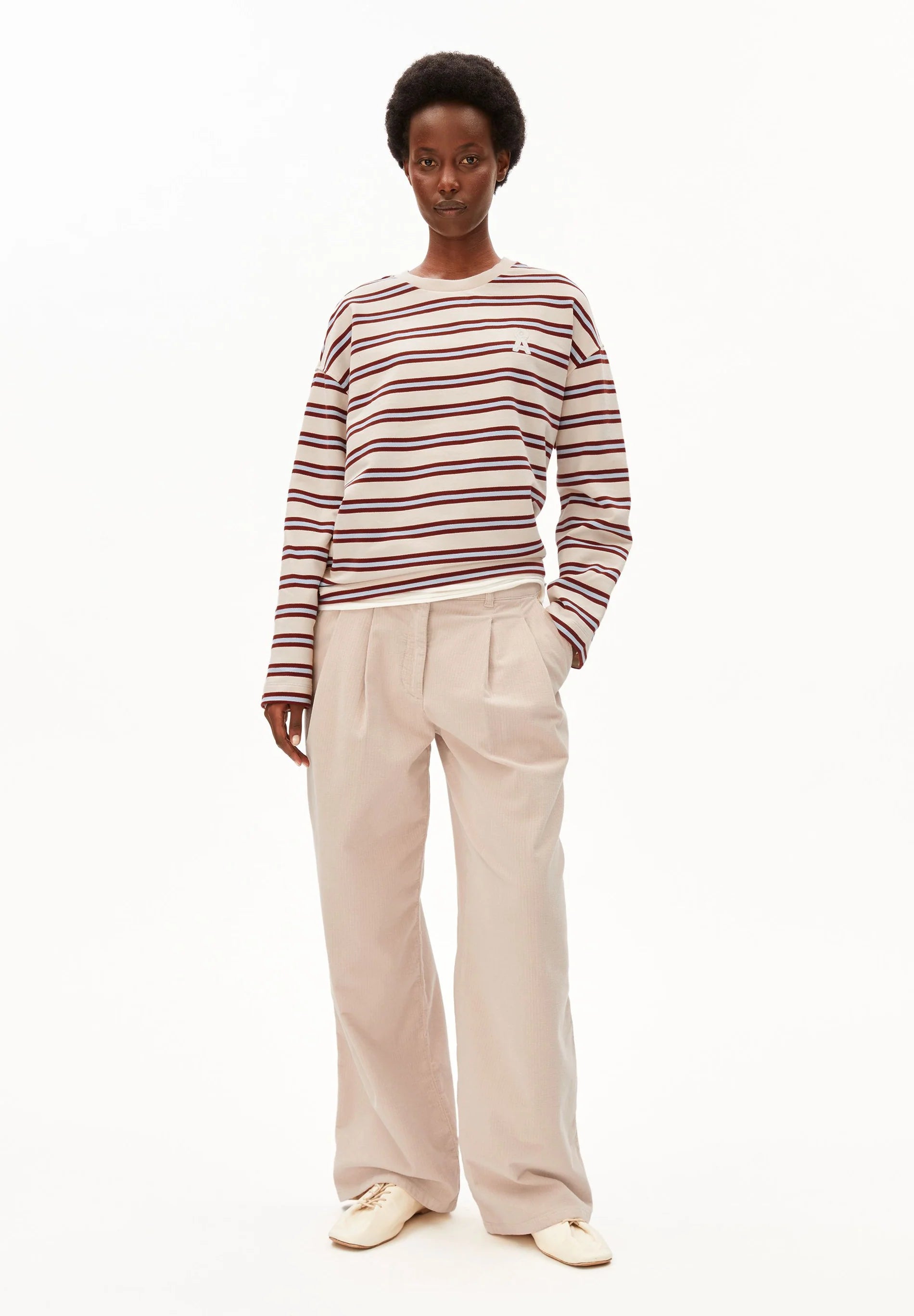 iconic Å frankaa bold sweat undyed-velvet red-soft blue