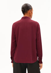 larisaana longsleeve blouse velvet red