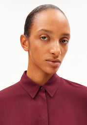 larisaana longsleeve blouse velvet red