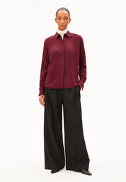 larisaana longsleeve blouse velvet red