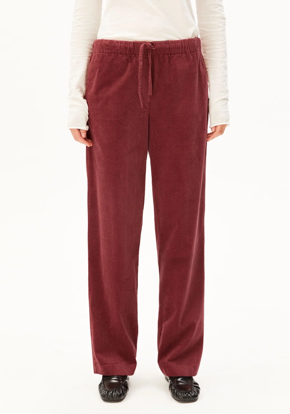 jaimilaa corduroy pant velvet ember