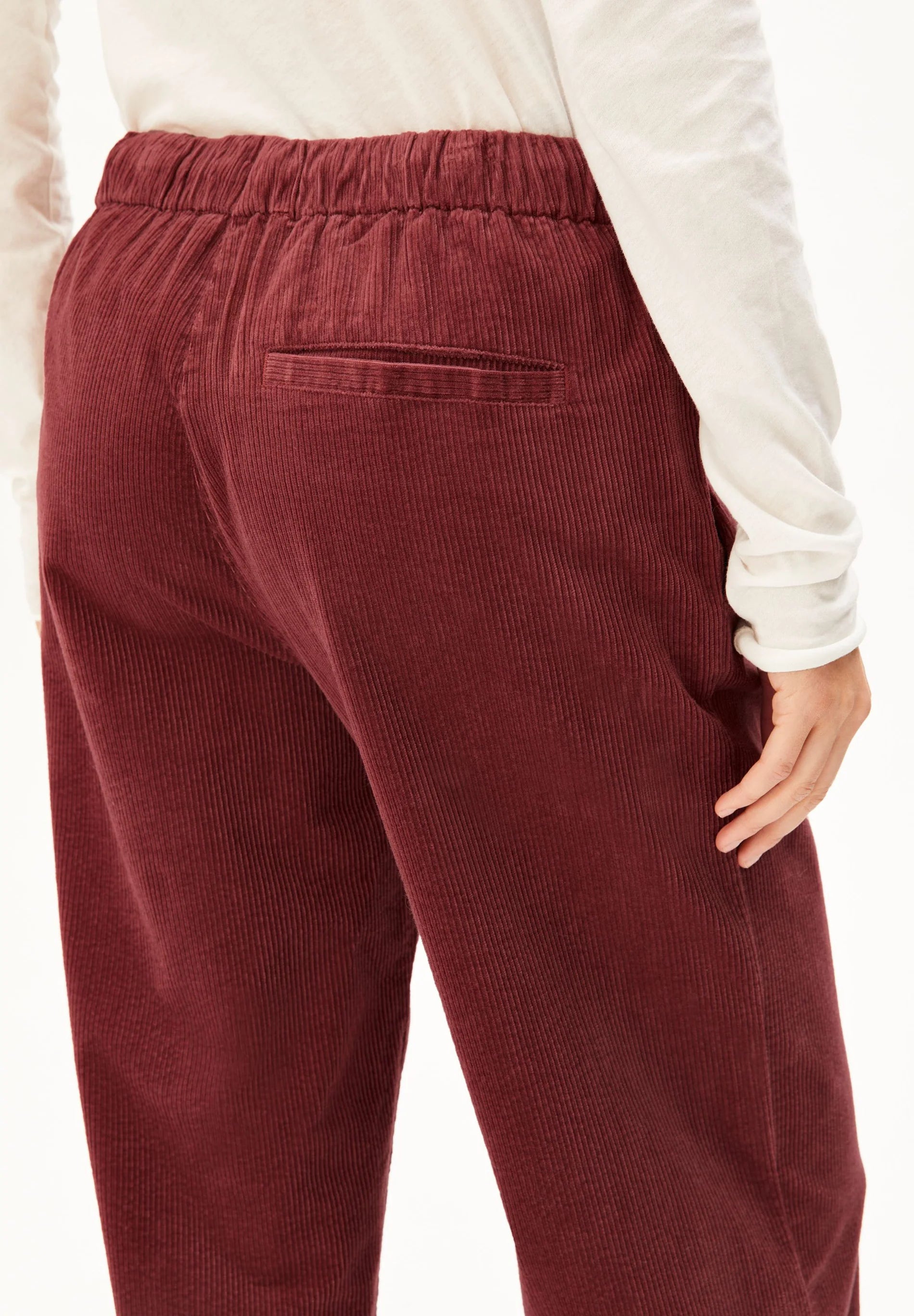 jaimilaa corduroy pant velvet ember