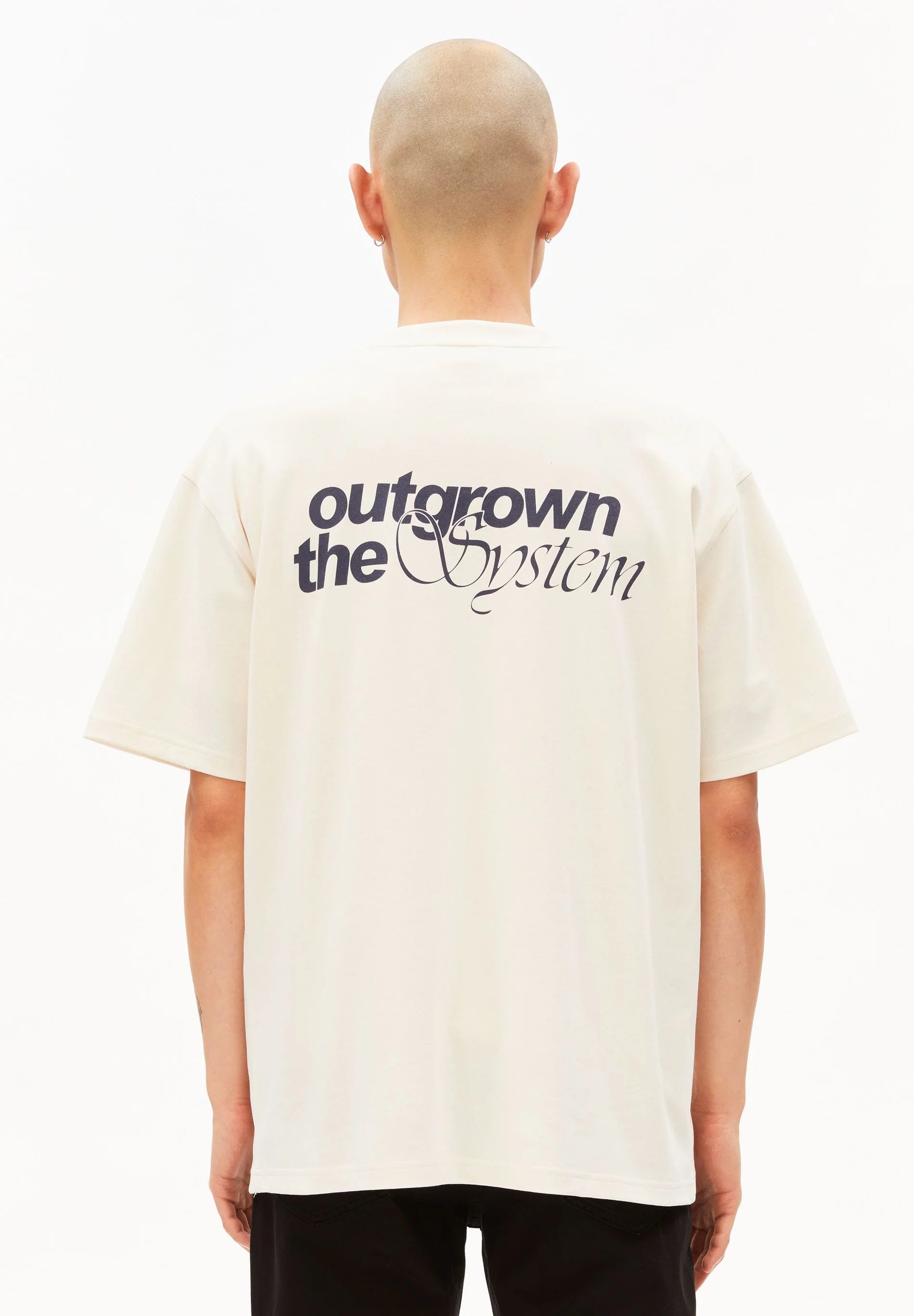 maarkos outgrown t-shirt pure