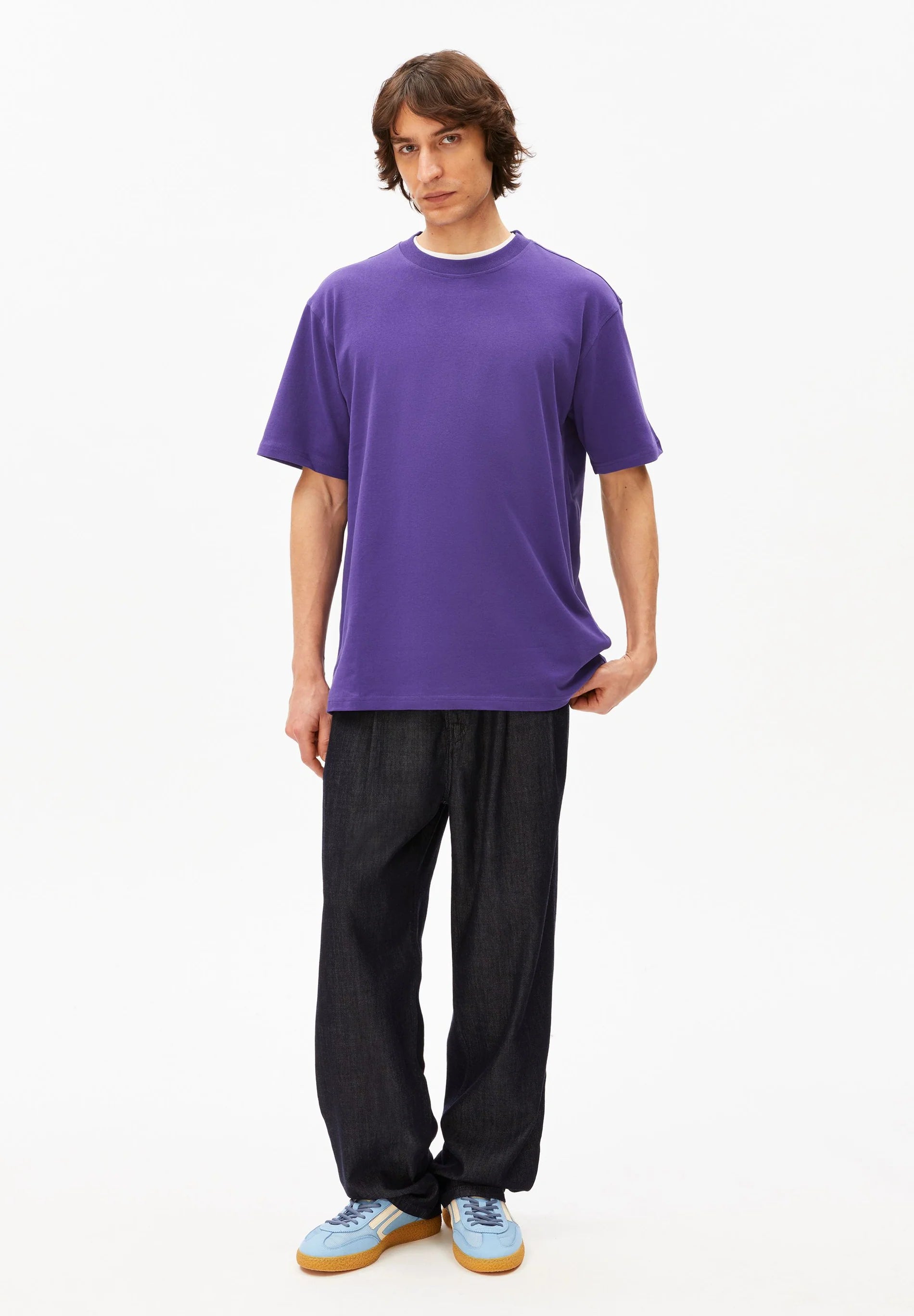 maarkos heavy weight t-shirt pungent purple