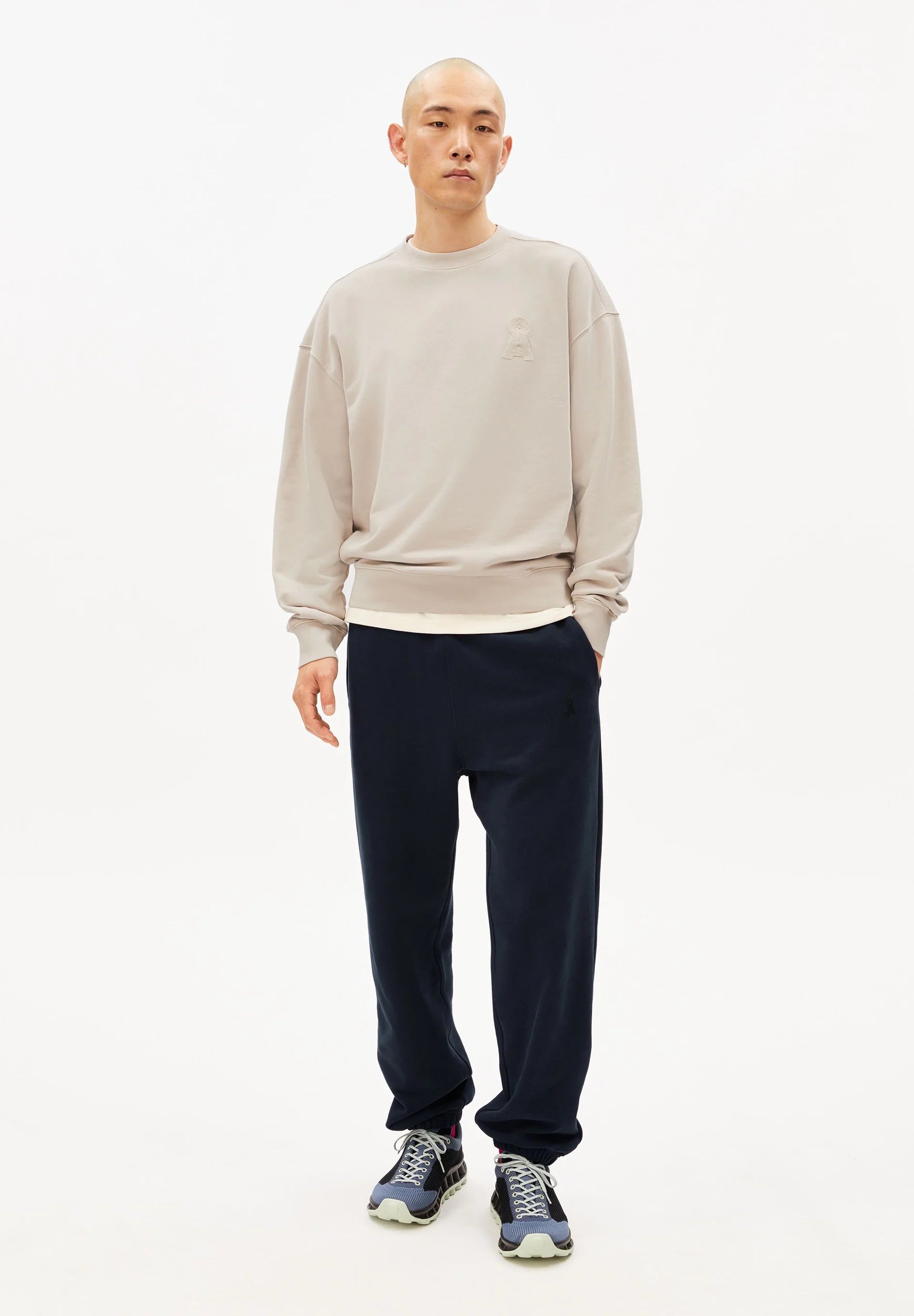 iconic Å gmt dye sweatshirt sand stone washed