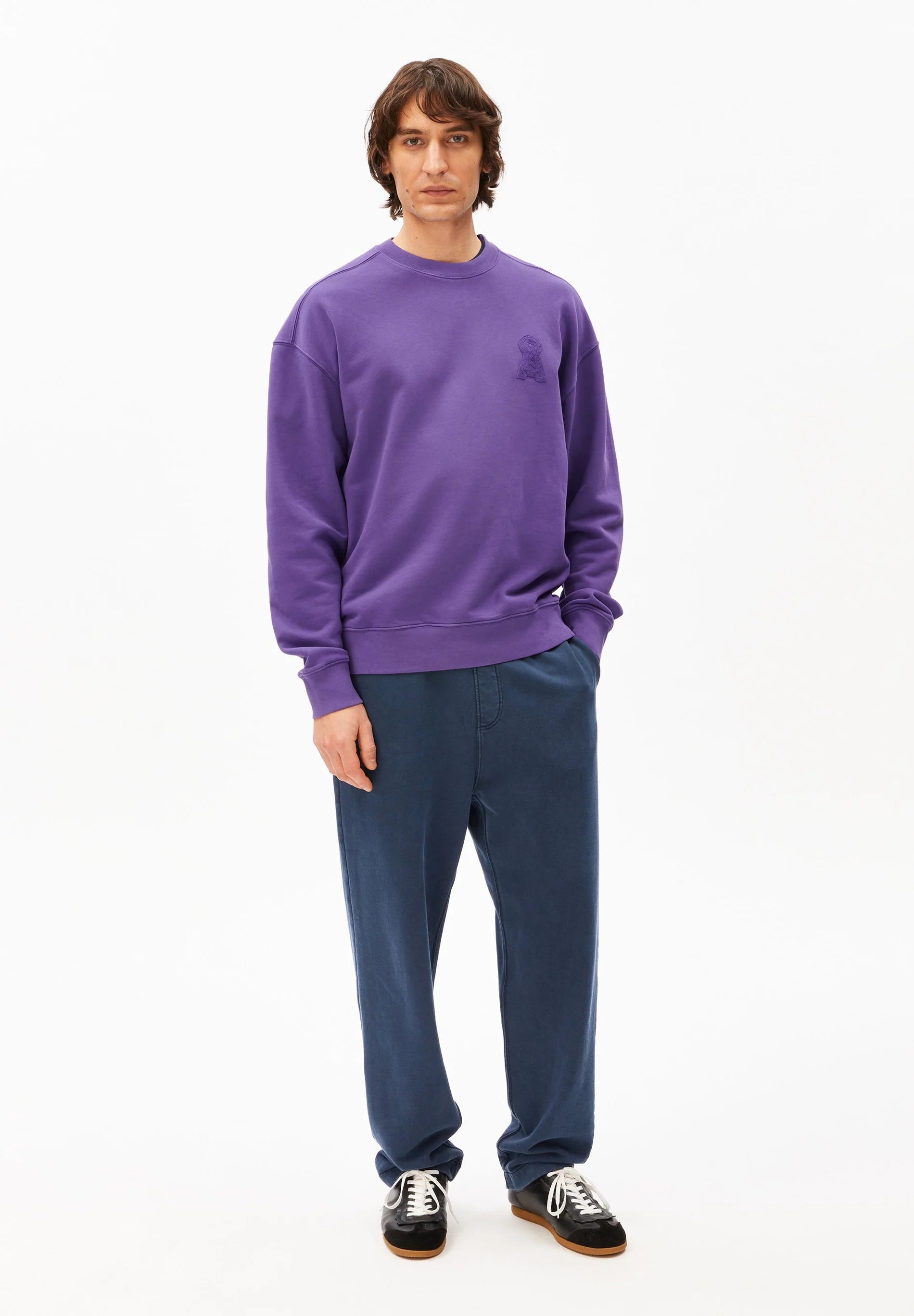 iconic Å gmt dye sweatshirt pungent purple washed