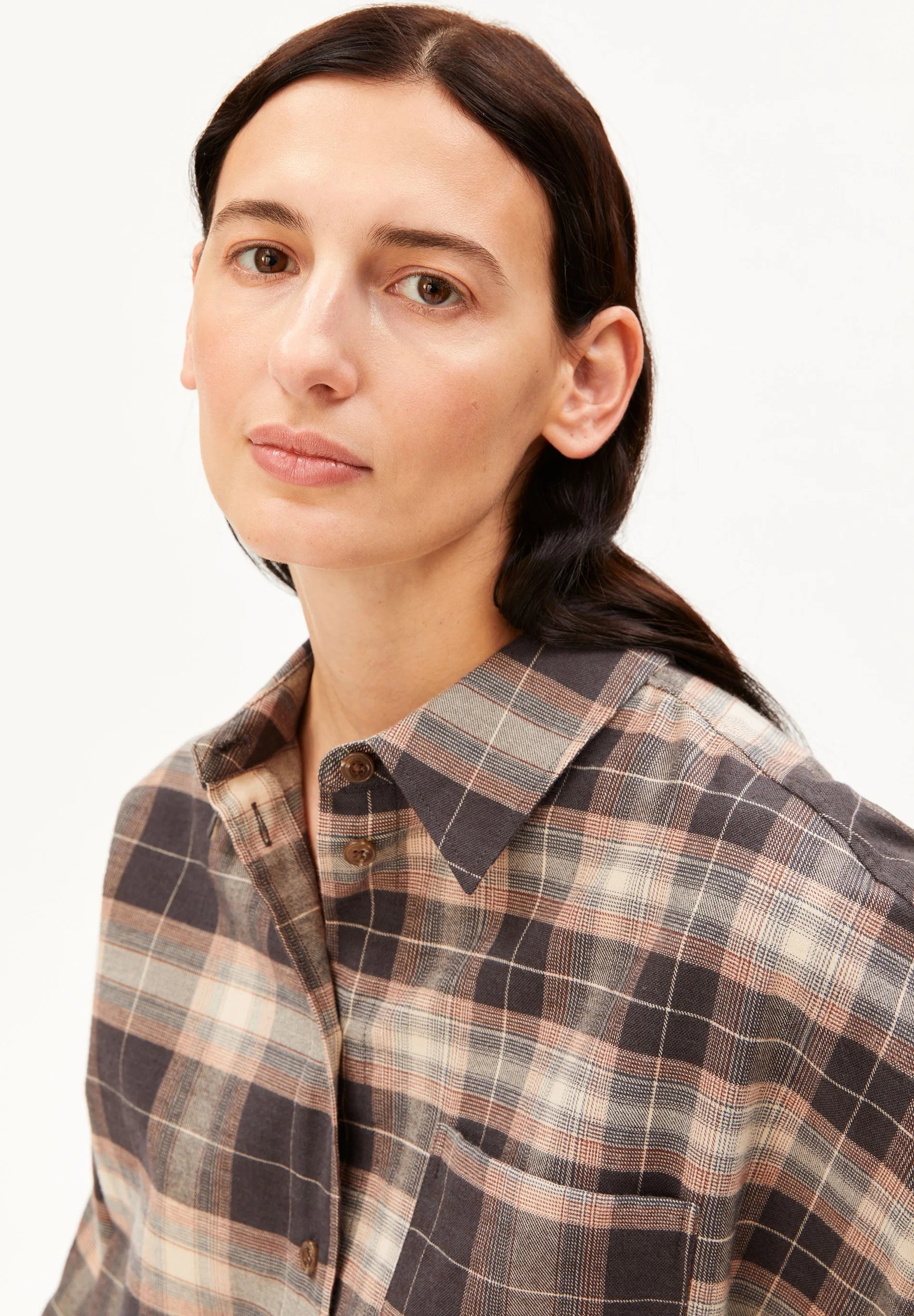 nalaani patched check blouse moonshadow-sandstone
