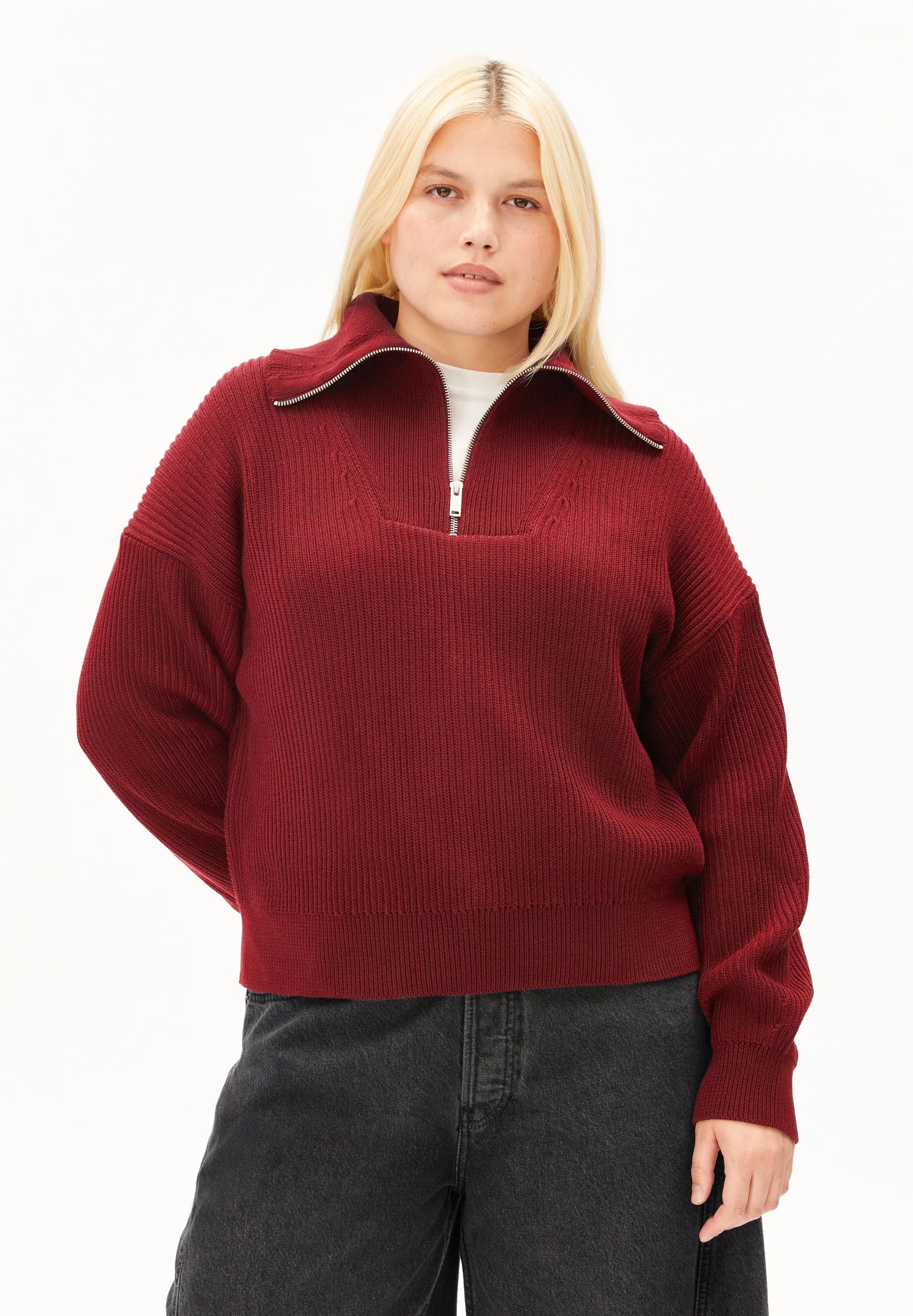 vanisé rib knit troyer velvet red-light velvet red