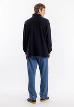 Load image into Gallery viewer, half zip sweatshirt black