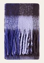 Laden Sie das Bild in den Galerie-Viewer, checked scarf purple check