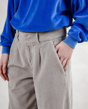 corduroy pleated pants grey