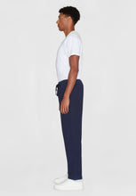 Lade das Bild in den Galerie-Viewer, fig loose crushed cotton pants total eclipse