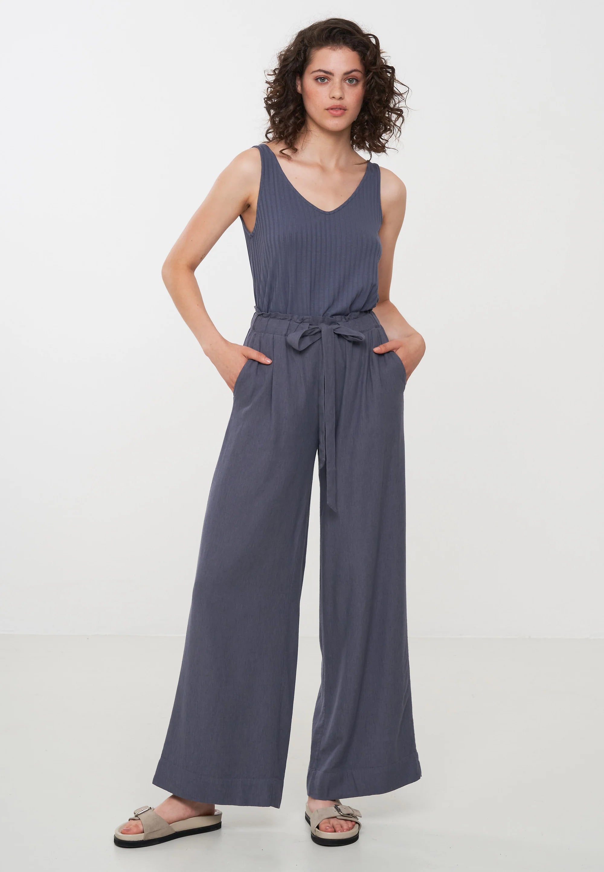 top tonina dove blue