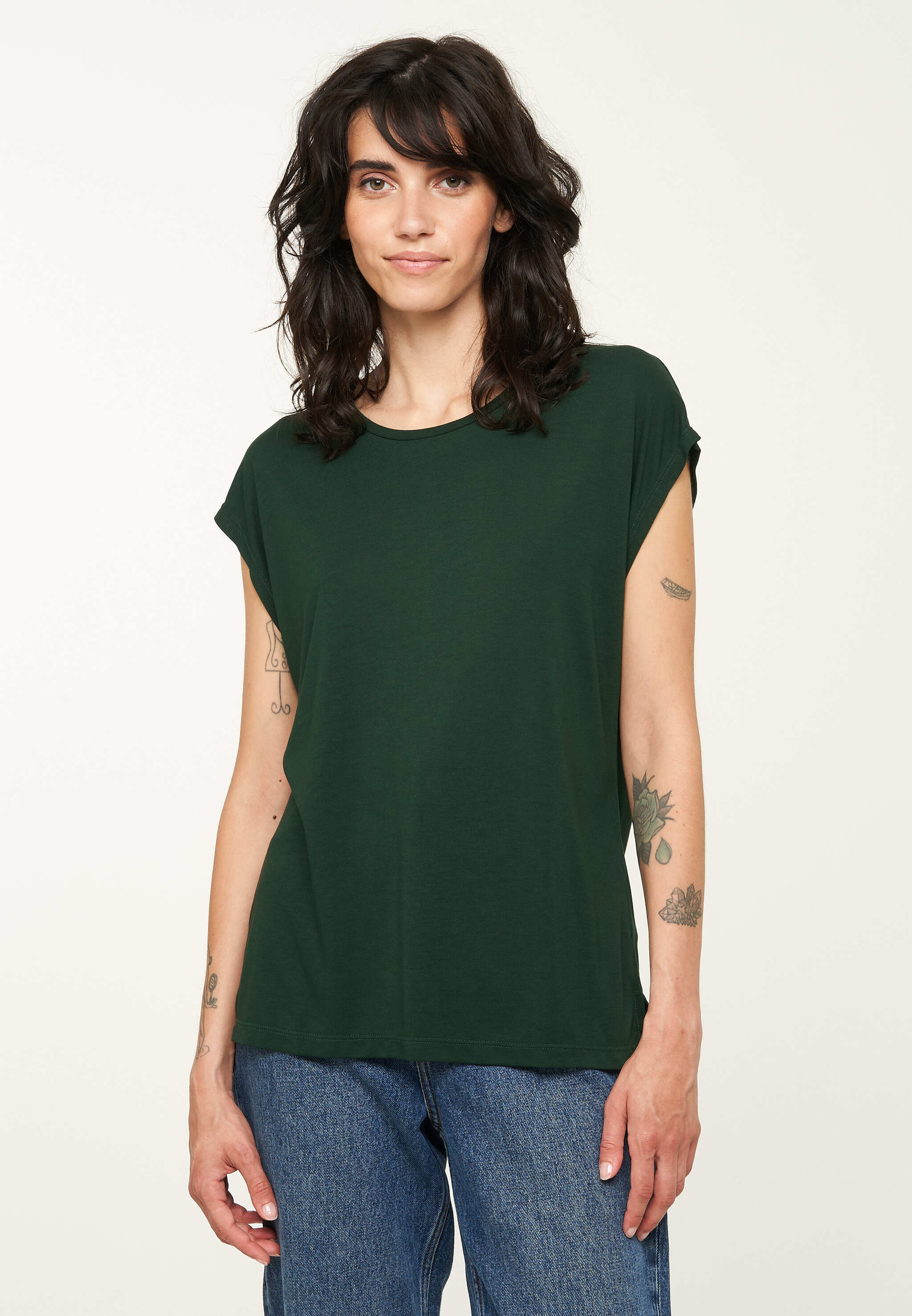 t-shirt mithila dark green