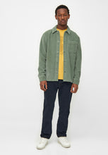Load image into Gallery viewer, stretched 8-wales corduroy overshirt lily pad