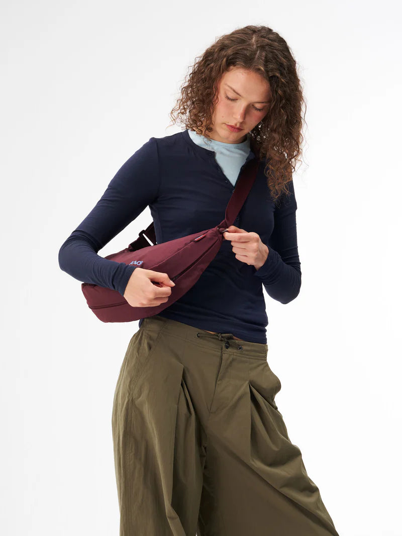 tasche sling bag burgundy