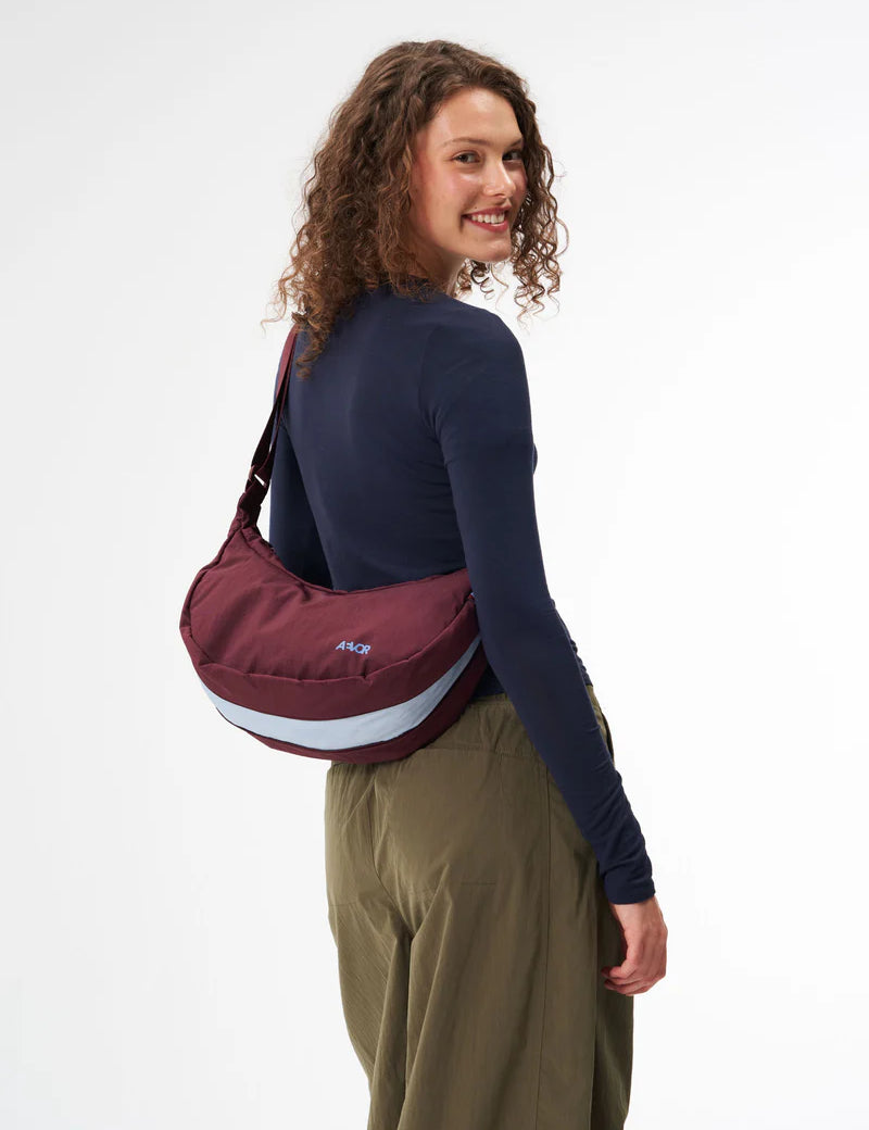 AVR-BLW-001-50180-AEVOR-Sling-Bag-Burgundy-53_jpg.webp