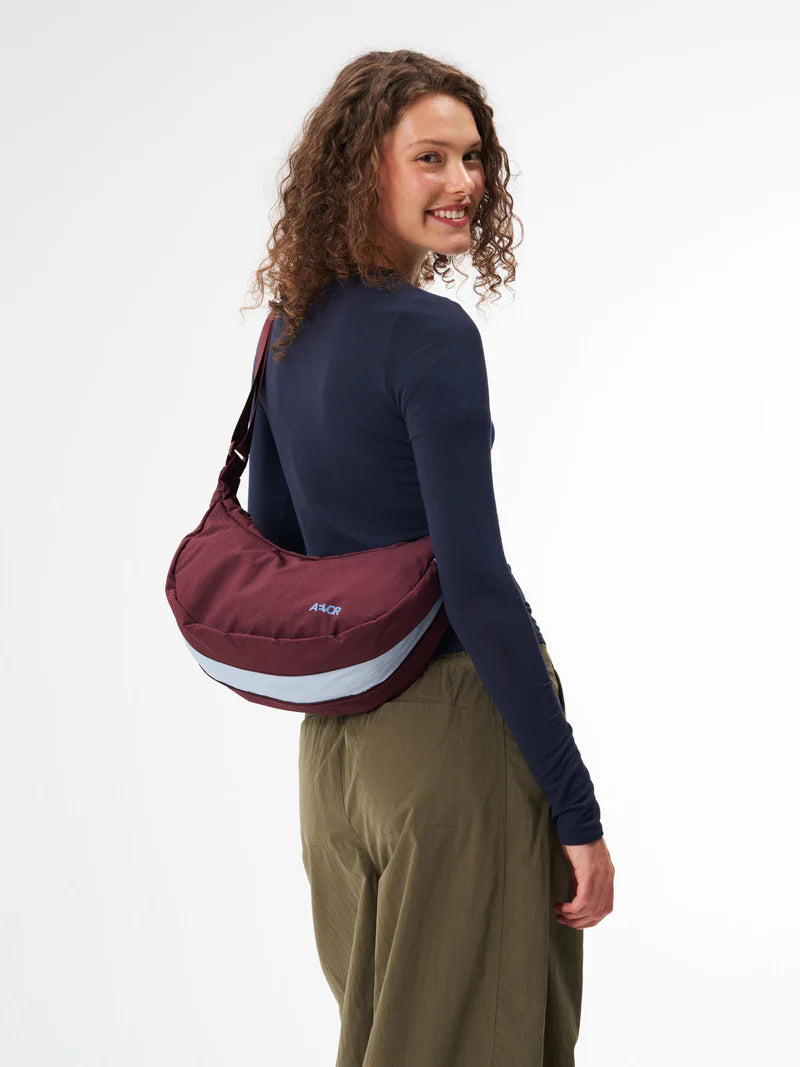 tasche sling bag burgundy