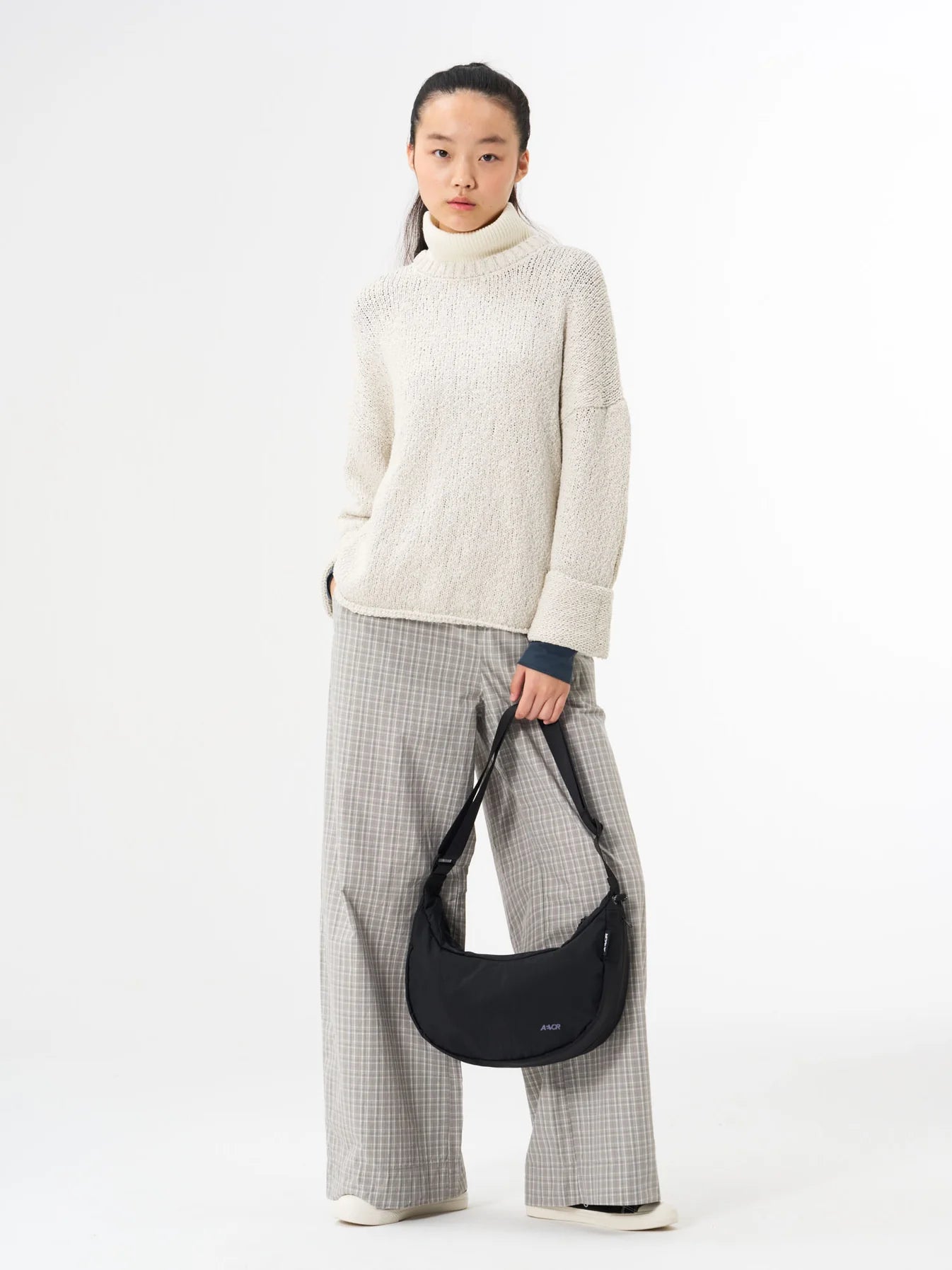 tasche bike sling bag black