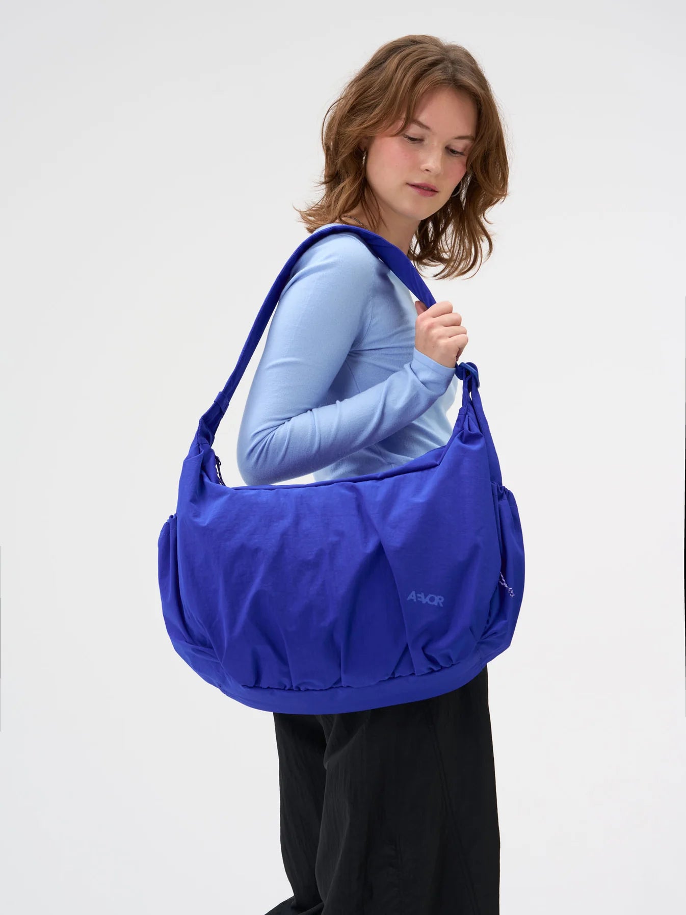 slouchy bag electric blue