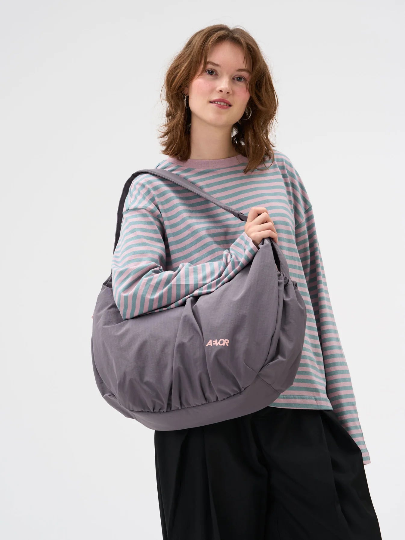 slouchy bag grey