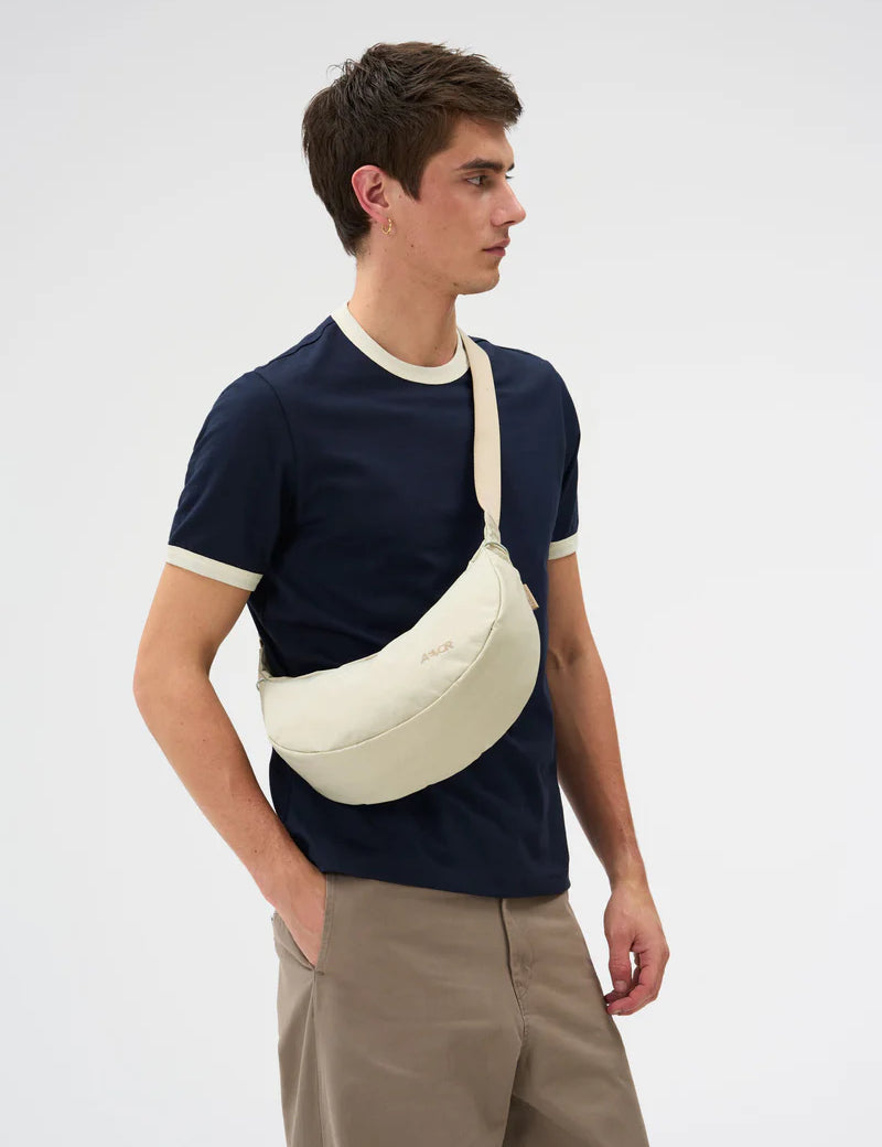 AVR-SLS-001-10058-AEVOR-Sling-Bag-Small-Off-White-51_jpg.webp
