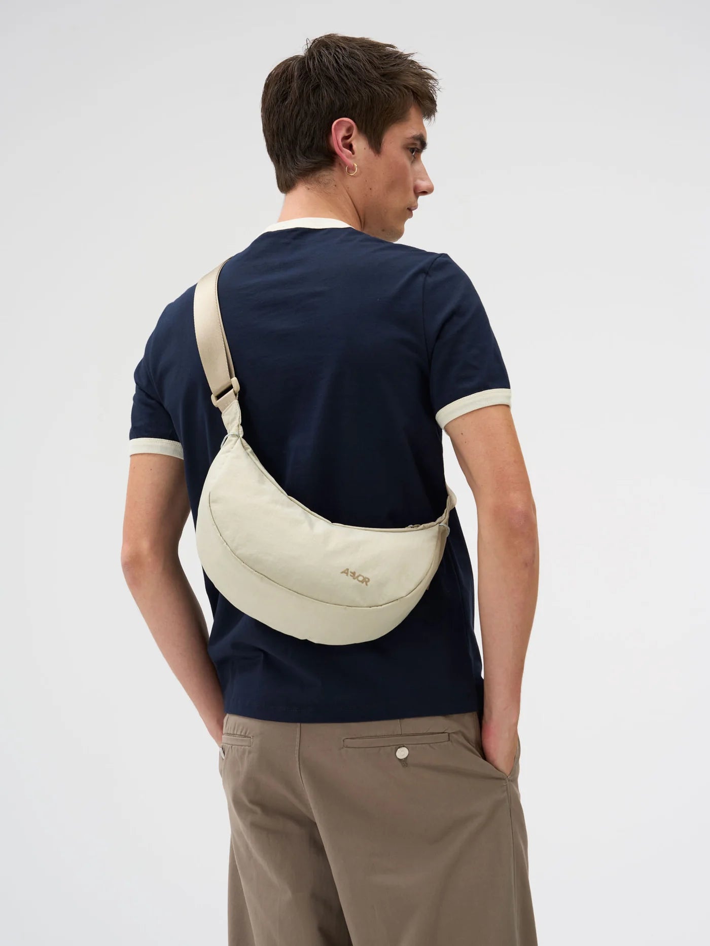 tasche sling bag small off-white